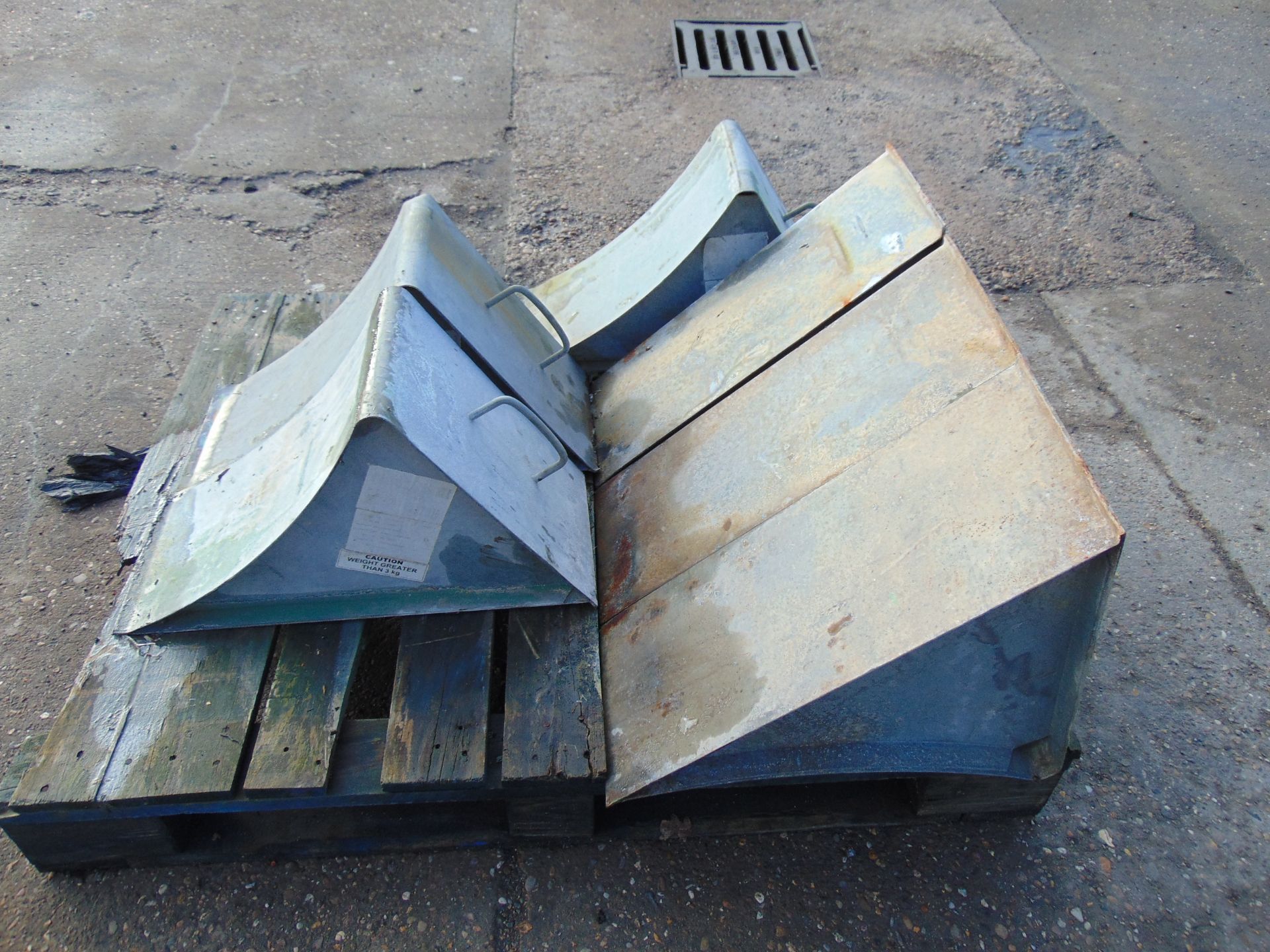 6 x Heavy Duty Wheel Chocks - Image 2 of 3