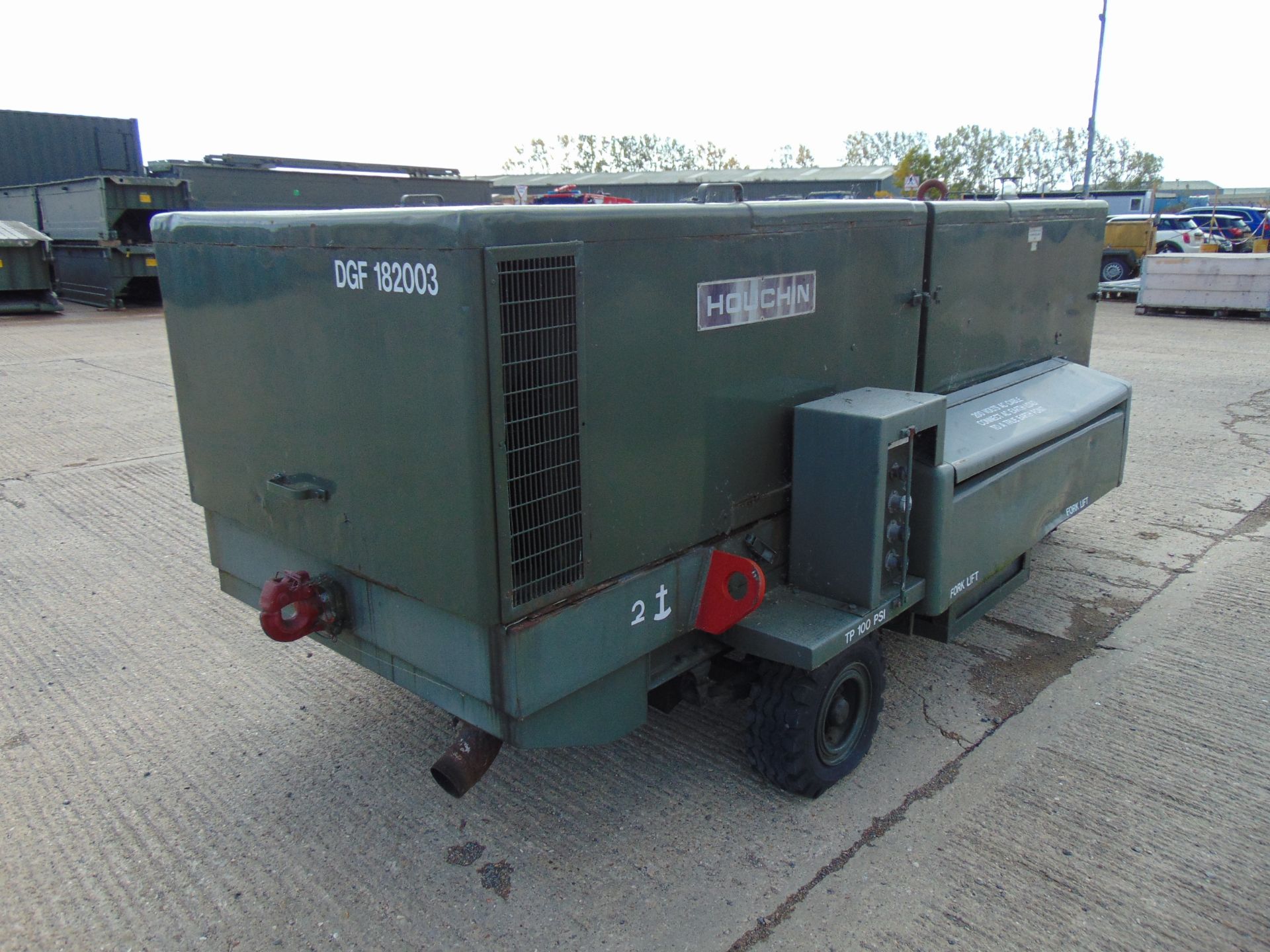 Houchin Twin Axle 60 KVA 48KW Aircraft Ground Power Unit c/w Cummins Engine - Image 6 of 19