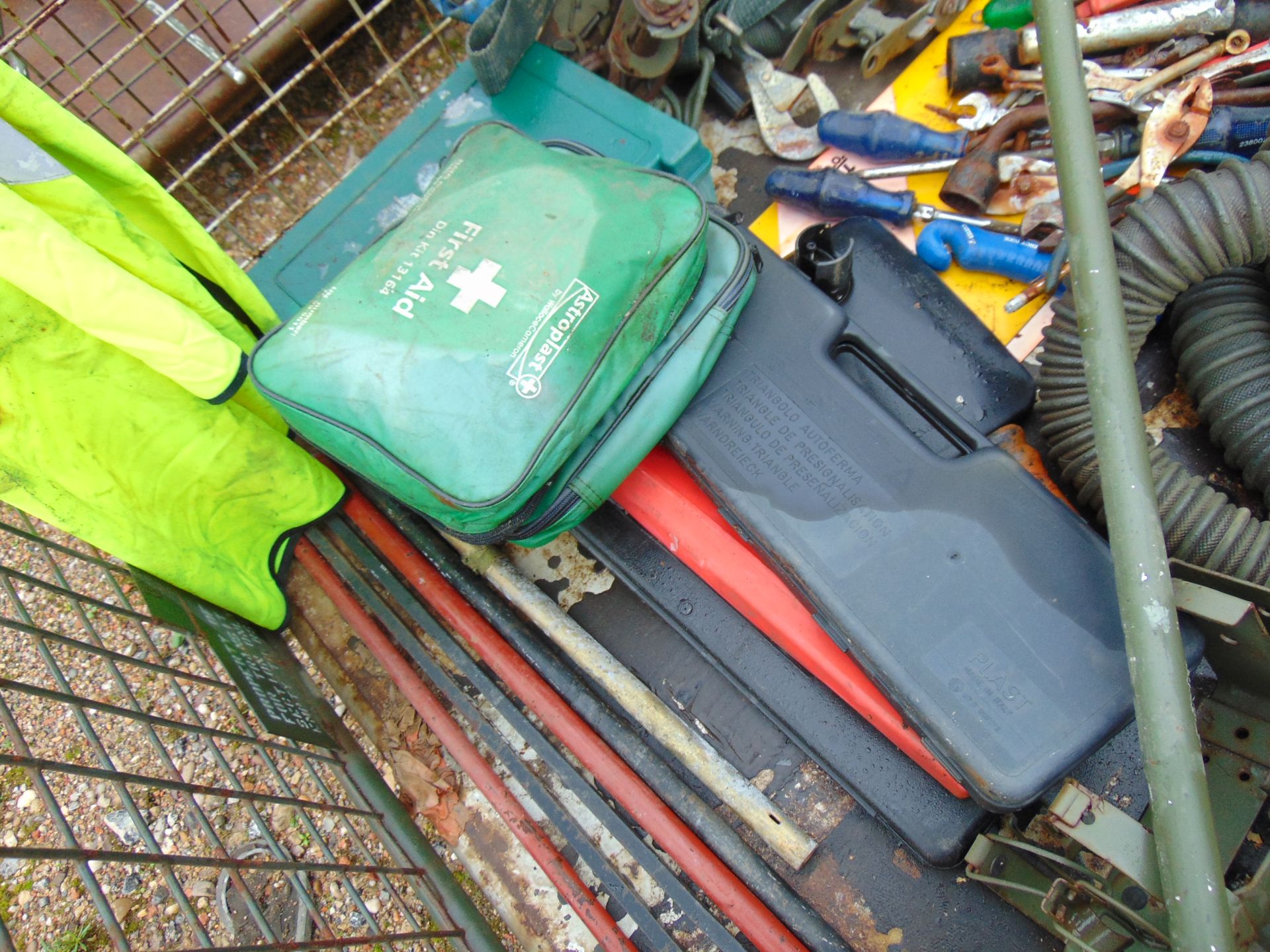 Tools, Camo Net Poles, Ratchets & Straps, First Aid Kits, Exhaust Disposal Hose etc - Image 3 of 9