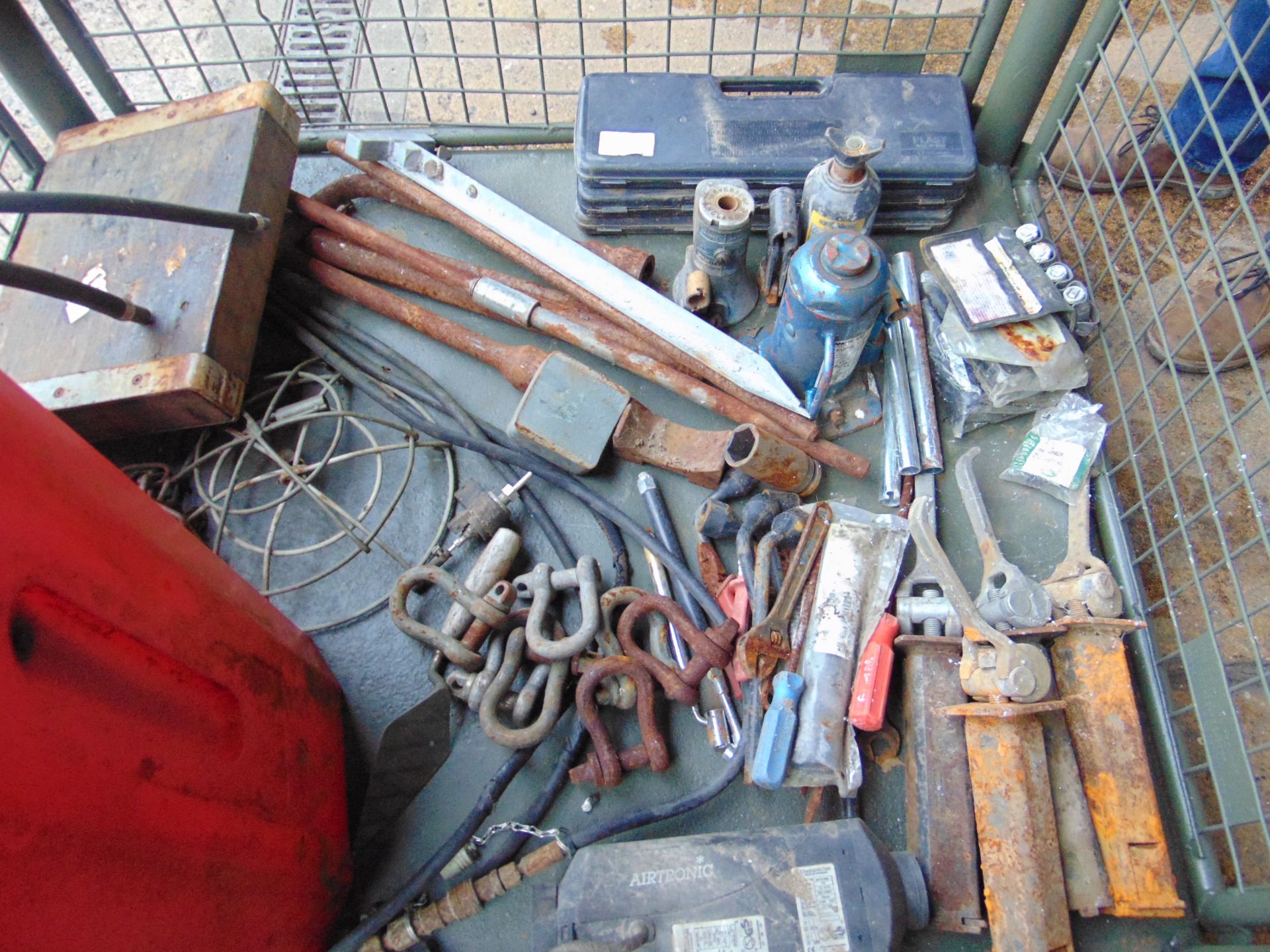 1 x Stillage of Tools, CES, Jacks Etc. - Image 2 of 6