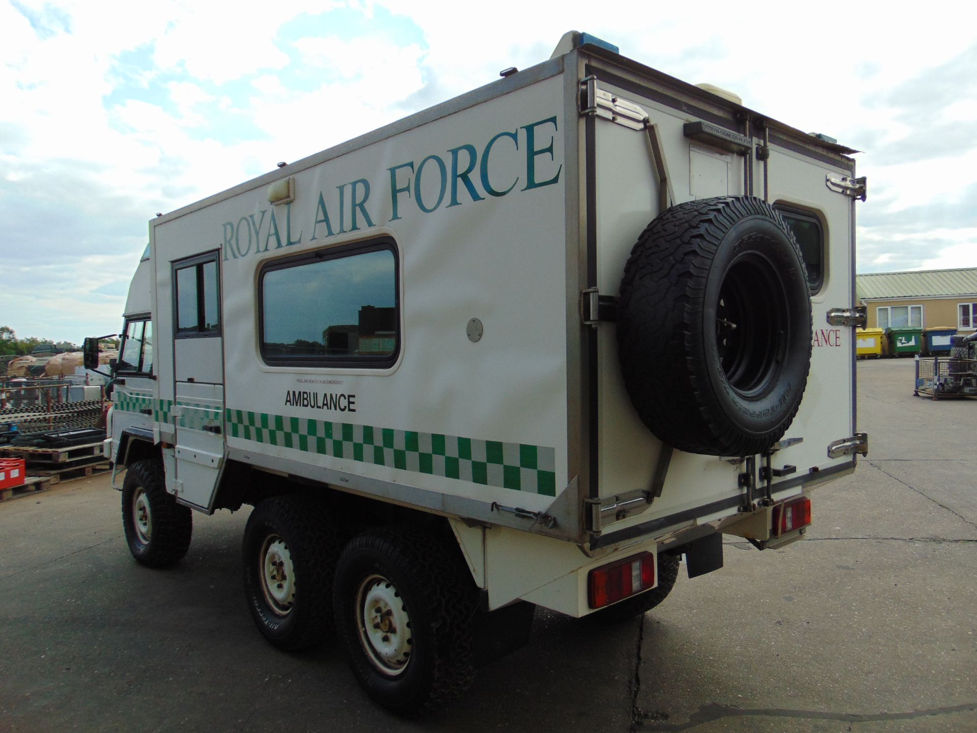 Military Specification Pinzgauer 718 6X6 - Image 7 of 53