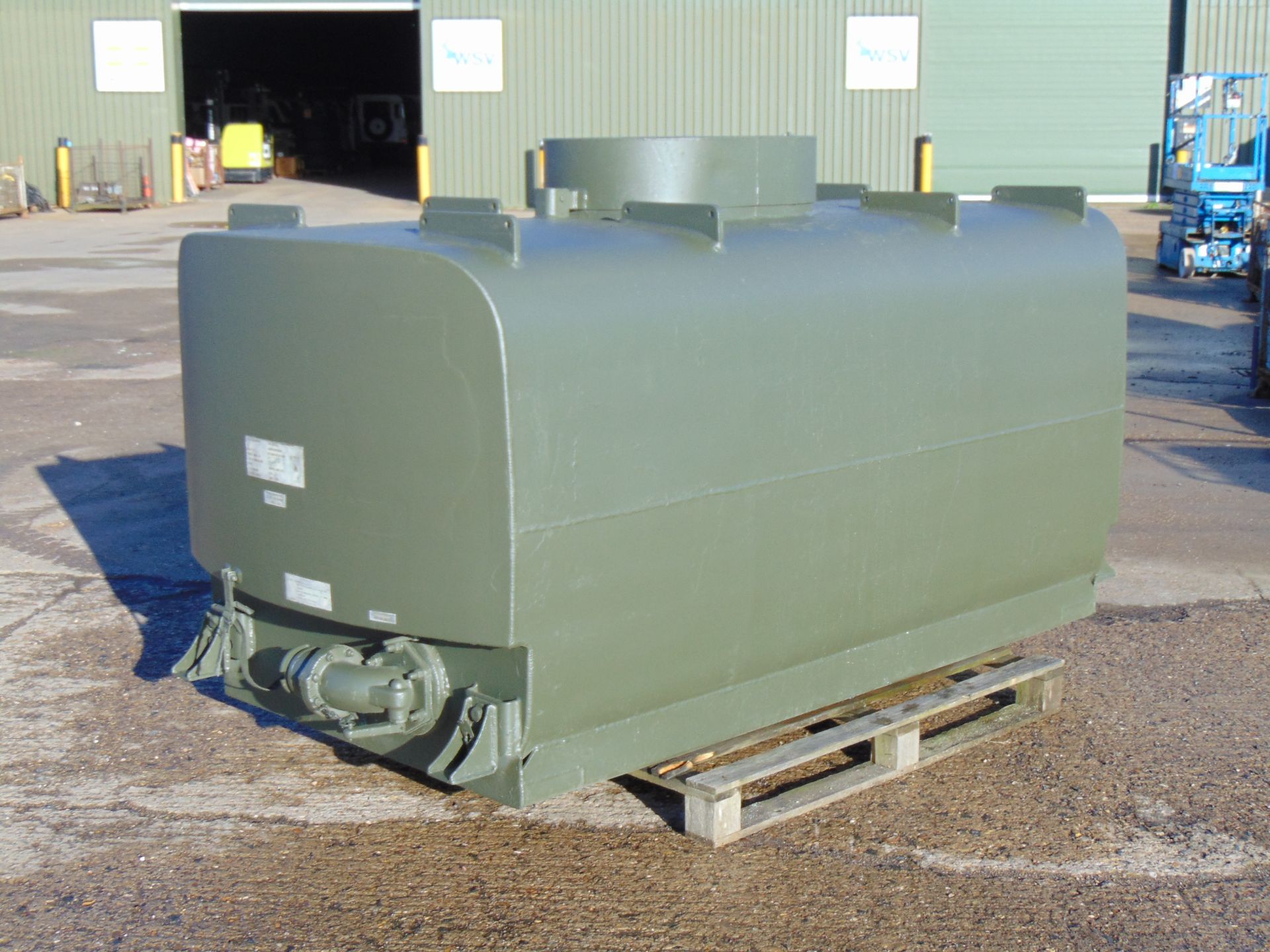 Gloster Saro 2,200Ltr Aluminium Fuel/Fluid Distribution Tank