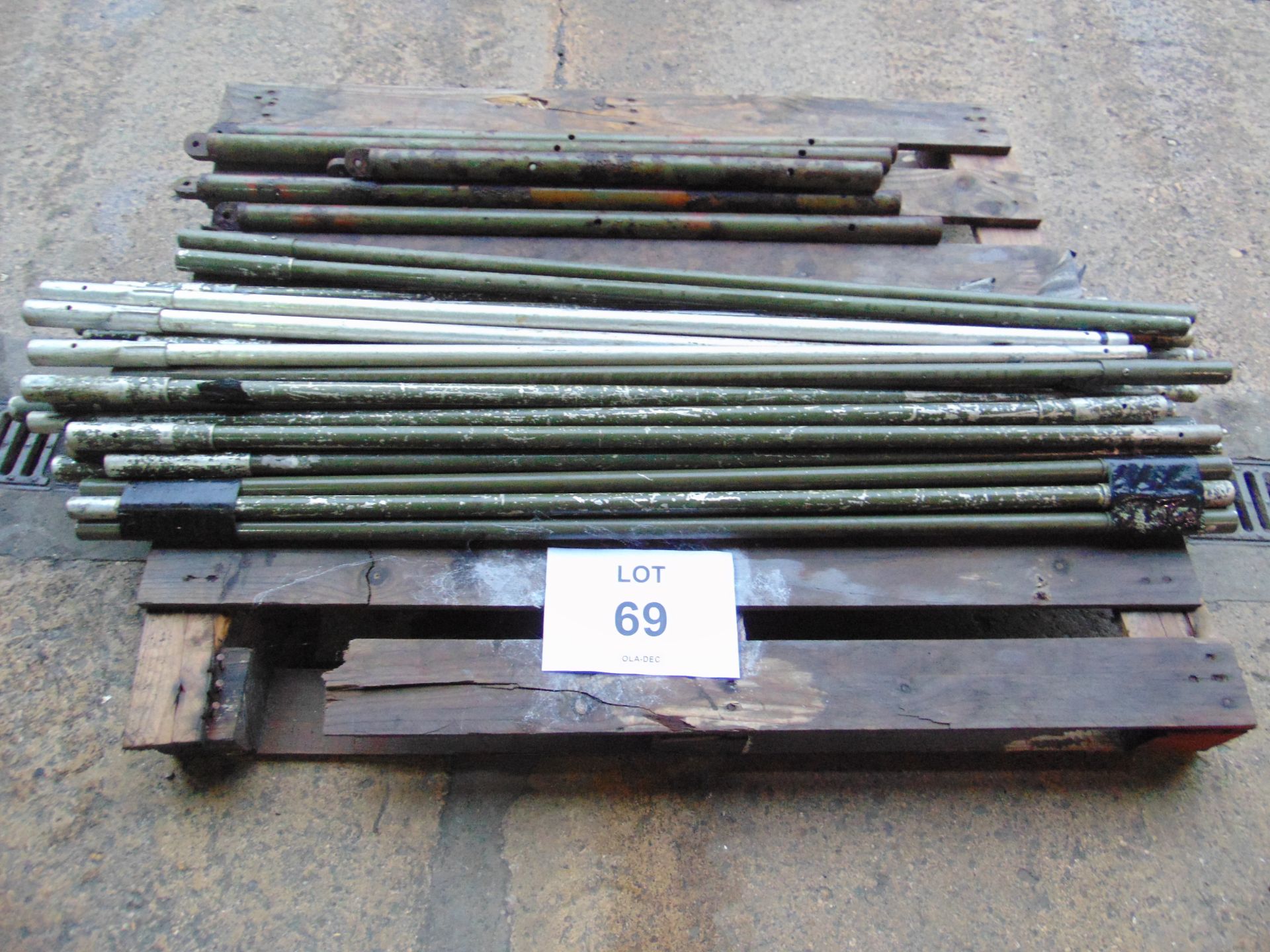 1 x Pallet of Aluminium Tent Poles etc - Image 3 of 4