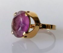 A gold and amethyst dress ring, size O, hallmarked 9ct, 6.2g