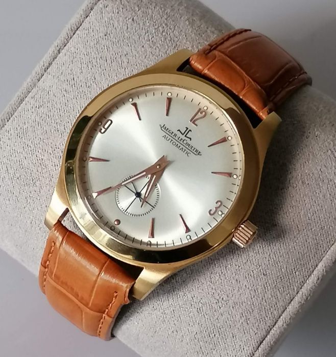 A Jaeger-LeCoultre Master Control Hours 5 ATM 18ct rose gold 40mm case watch with silver di - Bild 2 aus 5