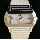 A Versace Hyppodrome PSQ 99 unisex, stainless steel cased wristwatch with interchangeable white