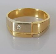 A diamond-set yellow gold signet ring with grooved cross design