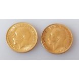 Two George V gold half-sovereigns, both 1915