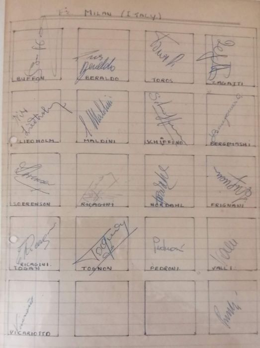 An album of international football teams with autographs to include the Hungarian 'Mighty Magyars' 1 - Bild 5 aus 15