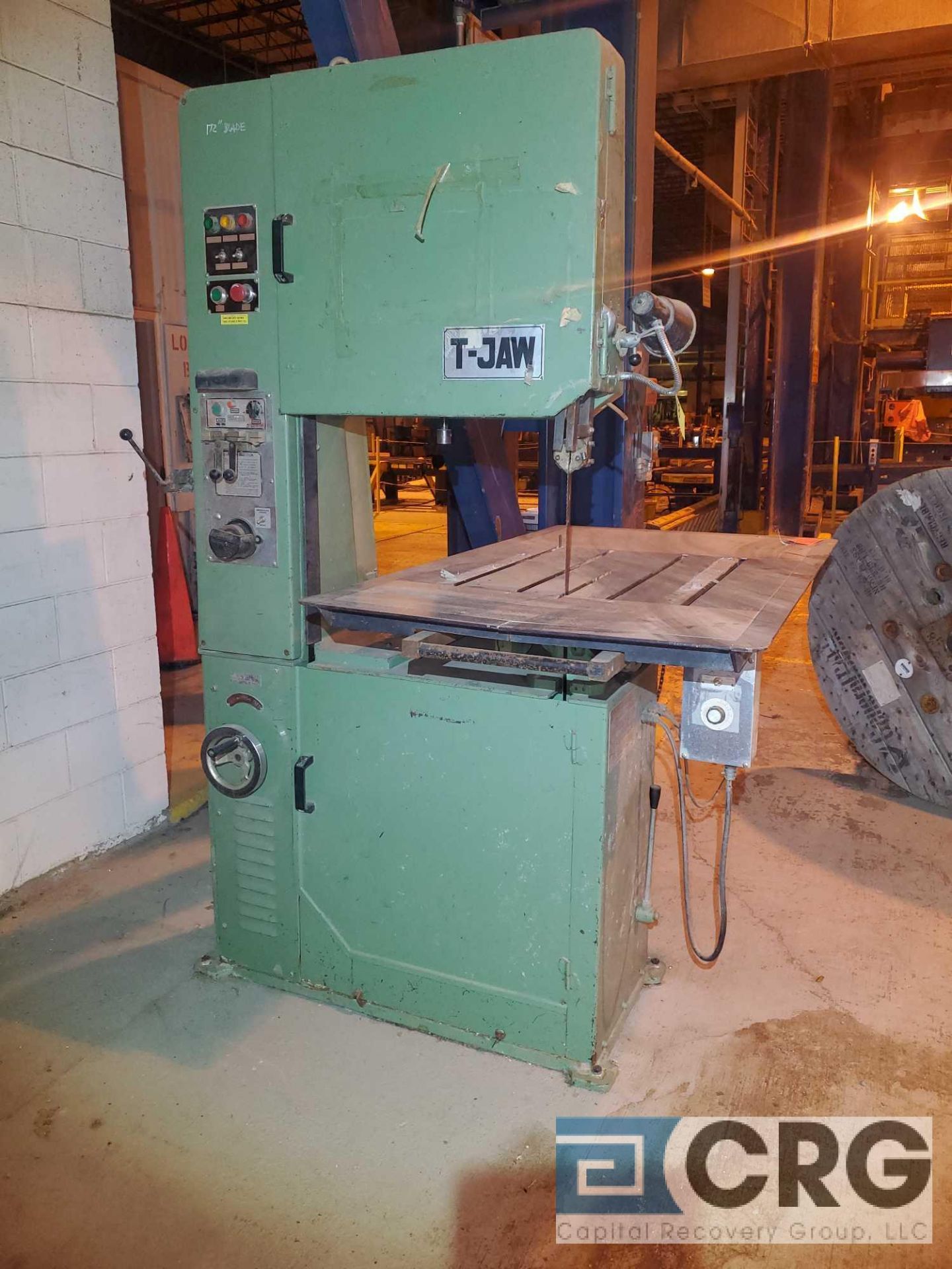 Vertical Bandsaw - Image 2 of 6