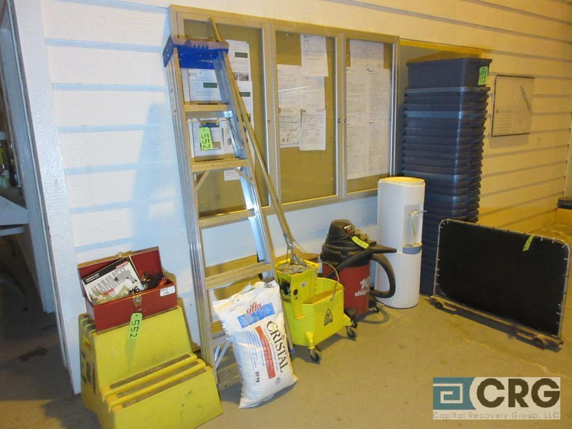 Mop Bucket/Shop Vac/Ladder/Step Stool/Dividing Curtain
