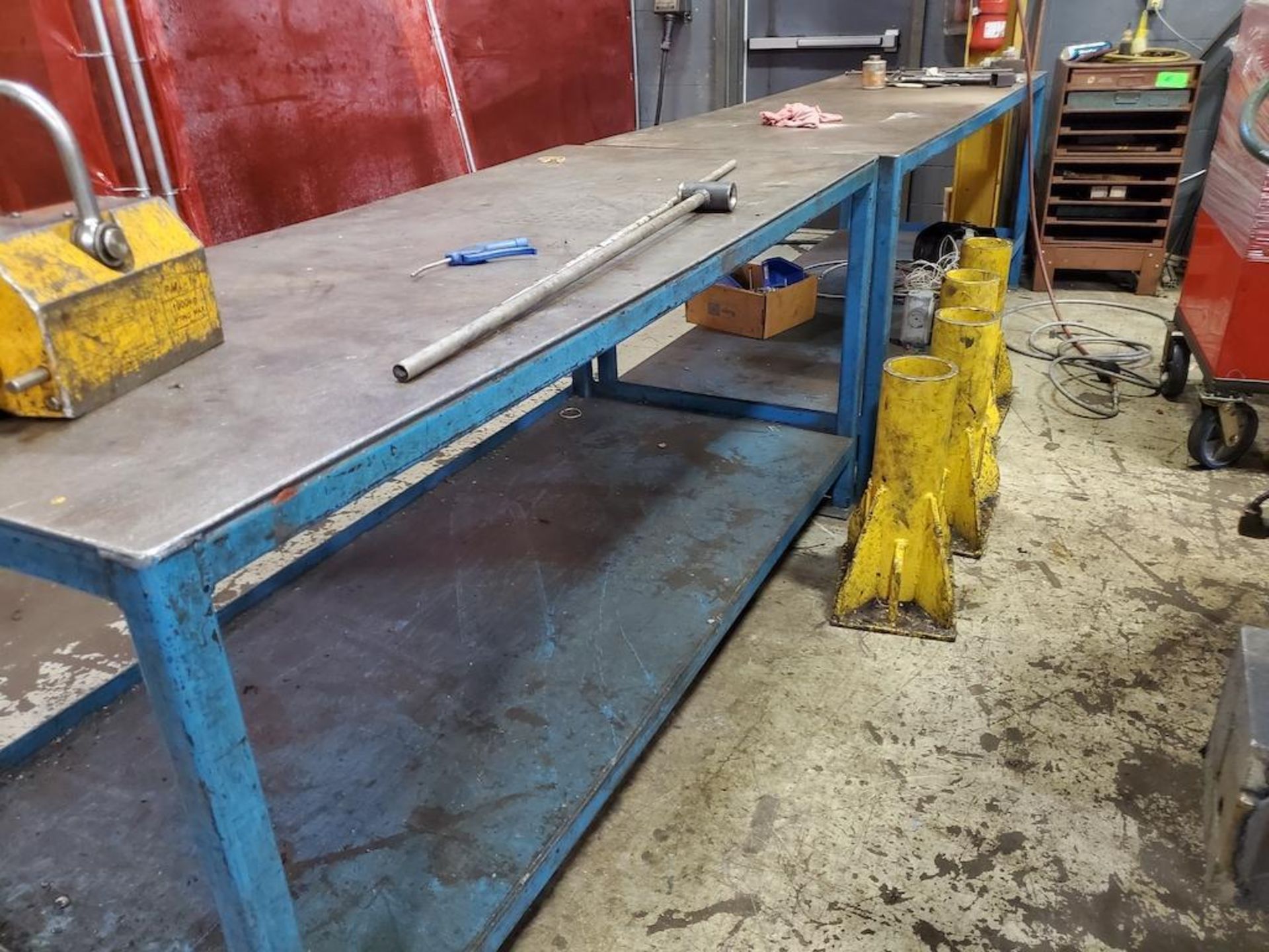 LOT OF 7 HD STEEL TABLES, EACH APPROX. 86INCH X 34INCH X 36INCH, 1/4INCH STEEL SURFACE, 1 W VISE [ - Image 3 of 3