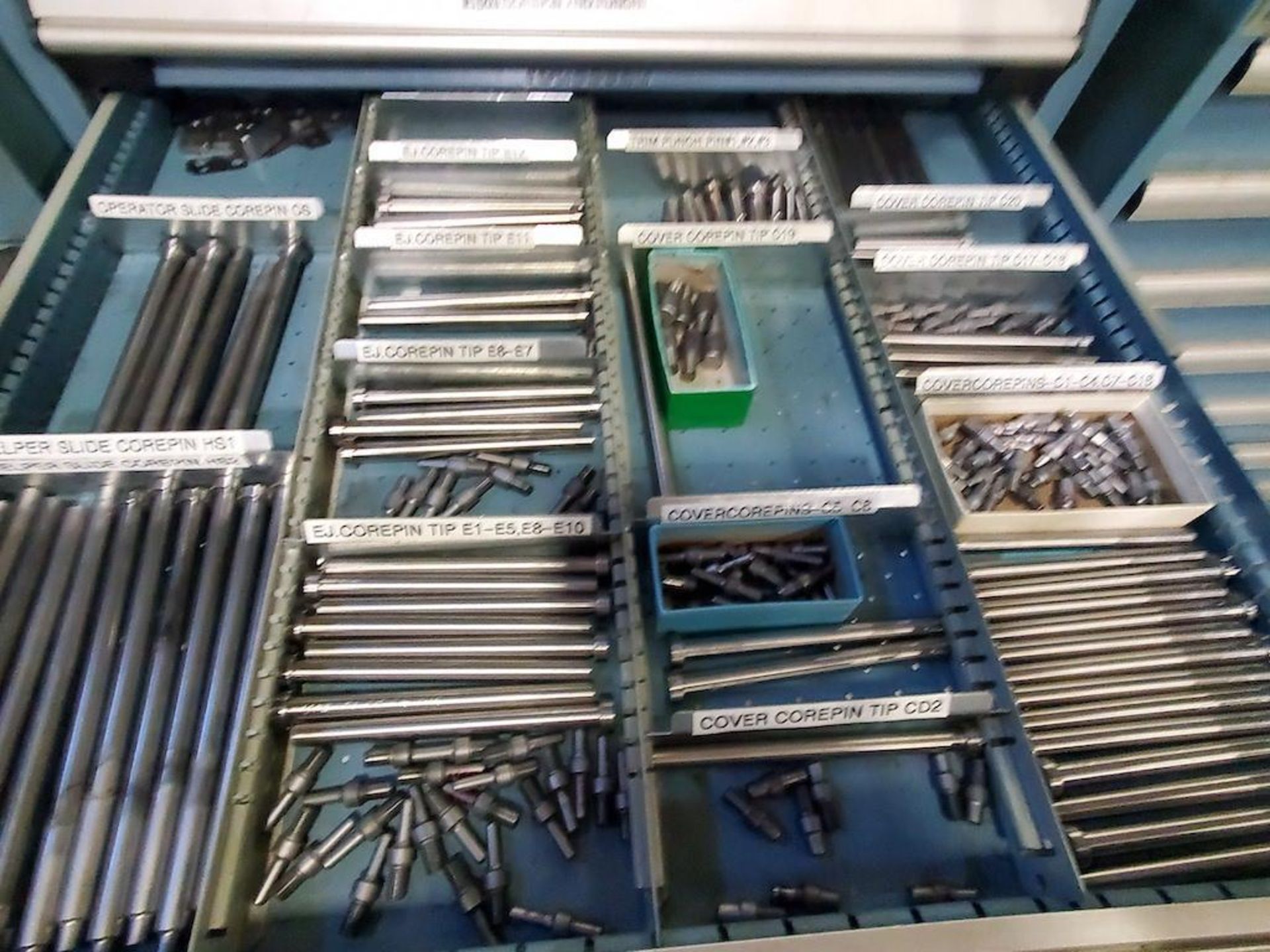 ROUSSEAU 11 DRAWER TOOL CABINET INCLUDING CONTENTS - Image 5 of 12