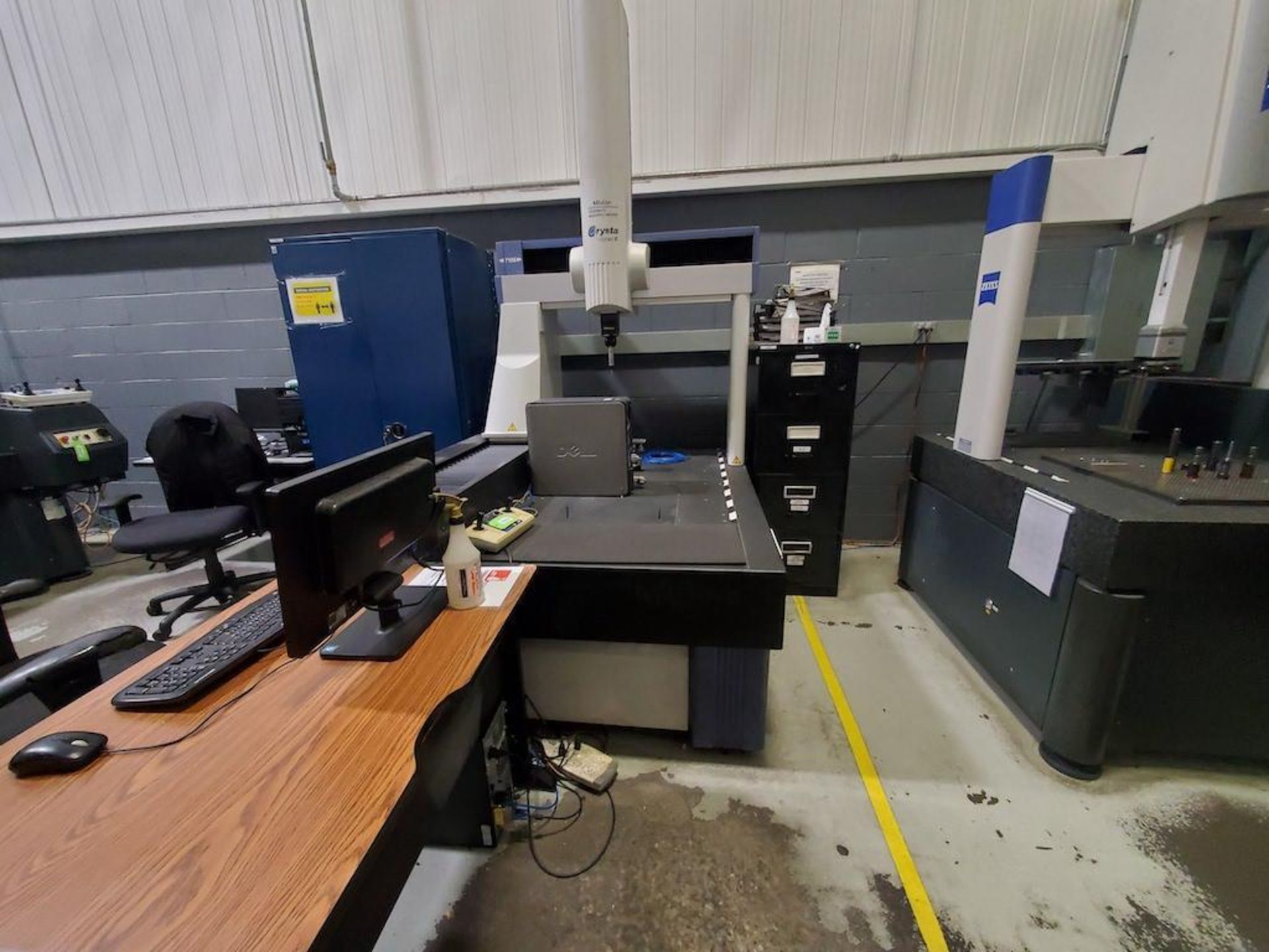 MITUTOYO CMM, MODEL CRYSTA APEX C 7106, 40 INCH X 67 INCH TABLE, RENISHAW PH10MQ PROBE, JOYSTICK, SN