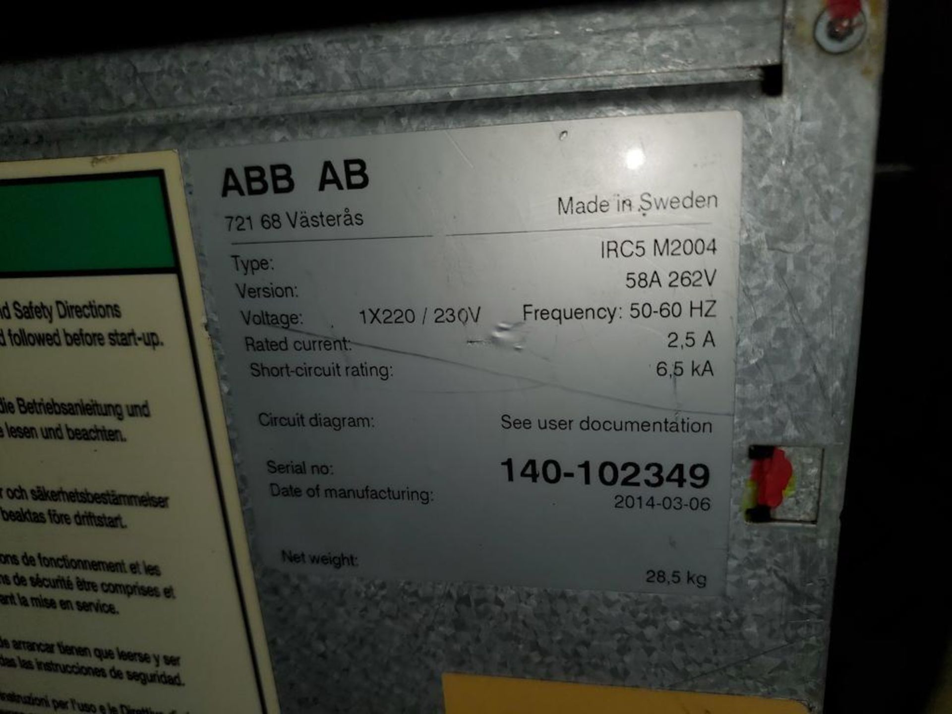2014 ABB SIX AXIS ROBOT, MODEL IRB 140 M2004, SN 140-102362 [HFV6 CELL STATION 31]. PLEASE NOTE: - Image 4 of 6