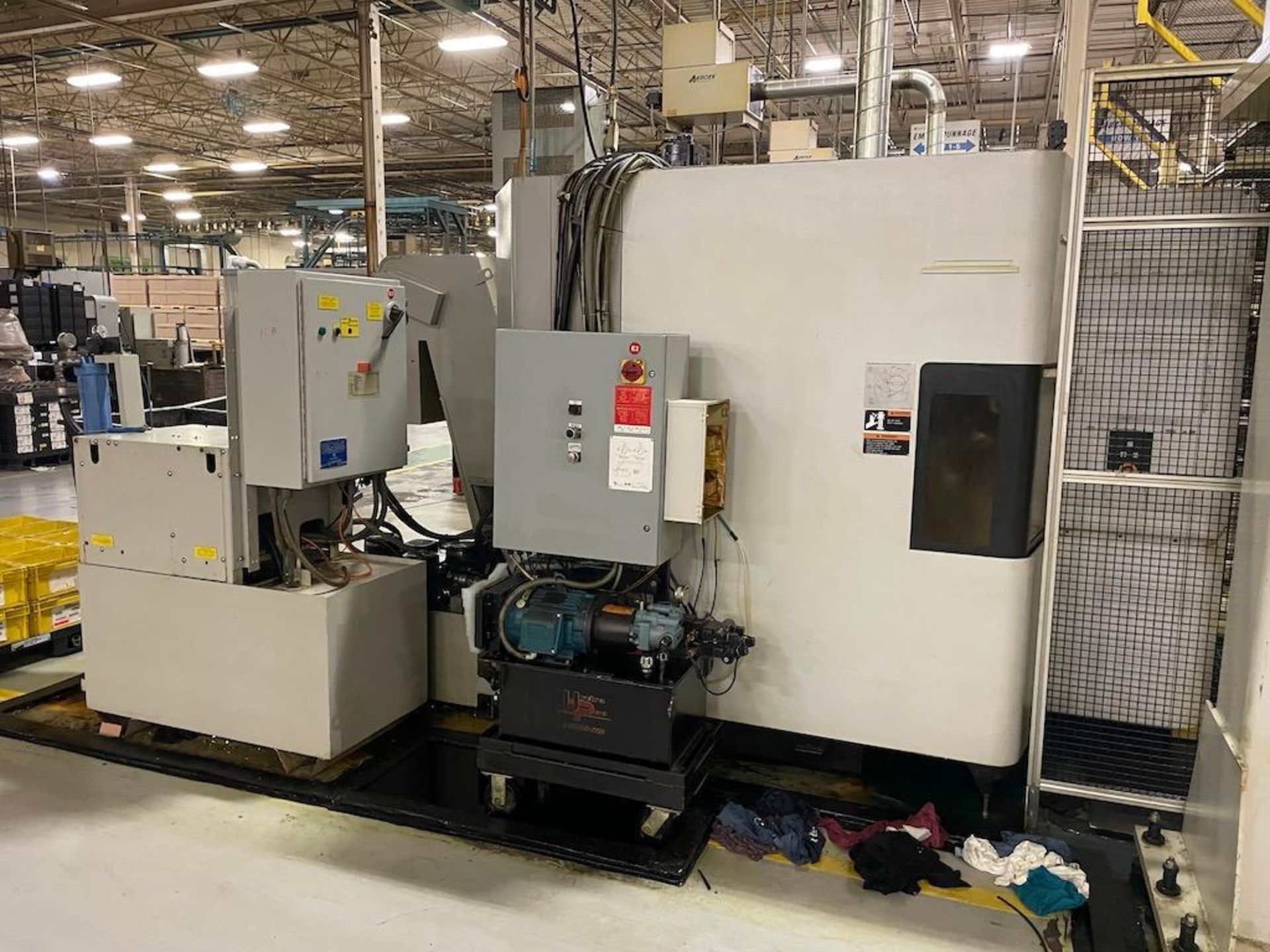 2011 MORI SEIKI NHX 4000 HORIZONTAL CNC MACHINING CENTER, TRAVELS: X 22.0INCH, Y 22.0INCH, Z 25. - Image 6 of 9