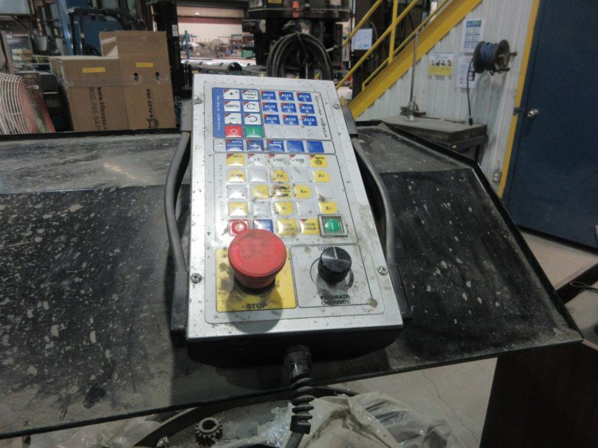 KBC CNC MILL, 30VS, S/N 331250, 127MM X 26MM TABLE, PENDANT DIGITAL CNC CONTROLLER 500 TO 4200 RPM [ - Image 4 of 5