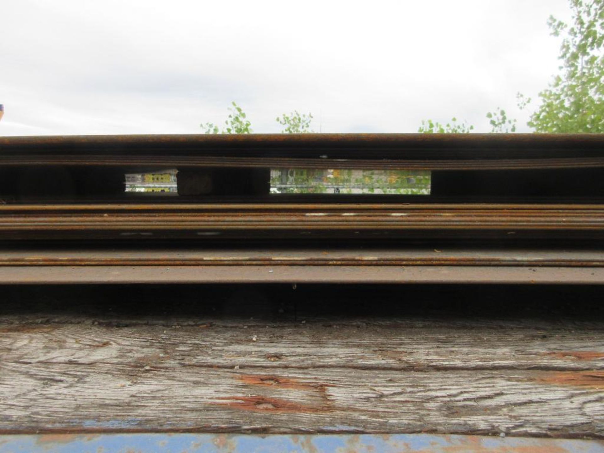 LOT OF 27 SHEETS OF PLATE STEEL ON TRAILER (NO TRAILER), TOTAL WEIGHT 293,559 LBS, SIZES PER PHOTO ( - Image 9 of 14