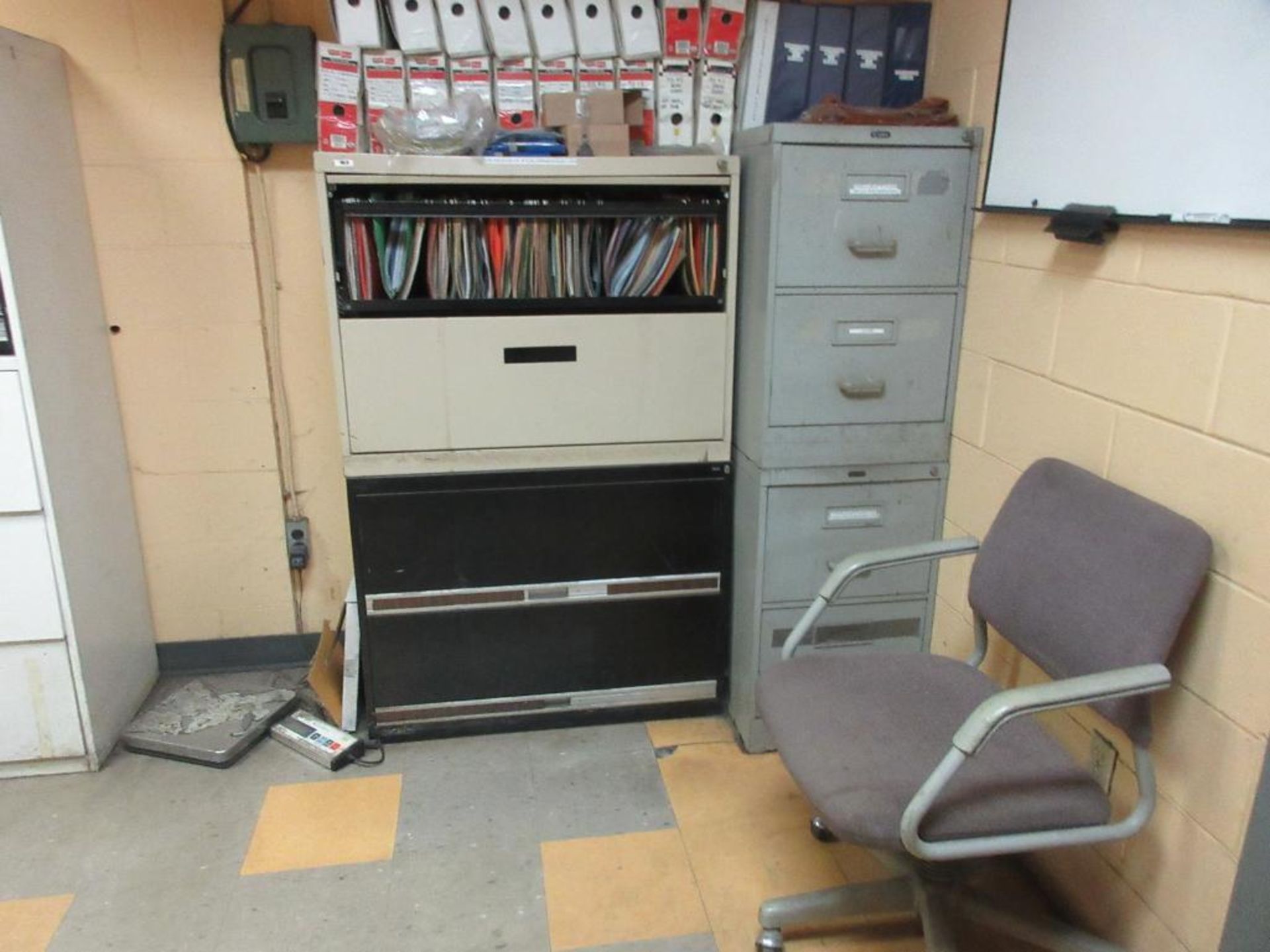 CONTENTS OF 1 OFFICE INCL 6 FILE CABINETS, 1 DESK, 3 CHAIRS, KP5100 DIGITAL SCALE (NO ELECTRONICS (O - Image 6 of 8