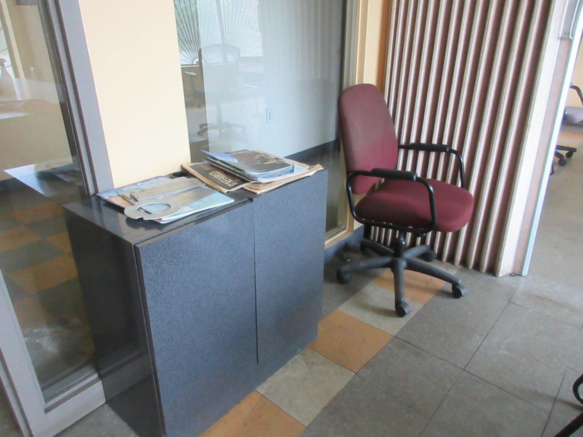 CONTENTS OF LUNCH ROOM, TABLE, 7 CHAIRS, 2 CABINETS, SMALL TABLE, 2 REFRIGERATORS, MICROWAVE (NO VEN - Image 6 of 8