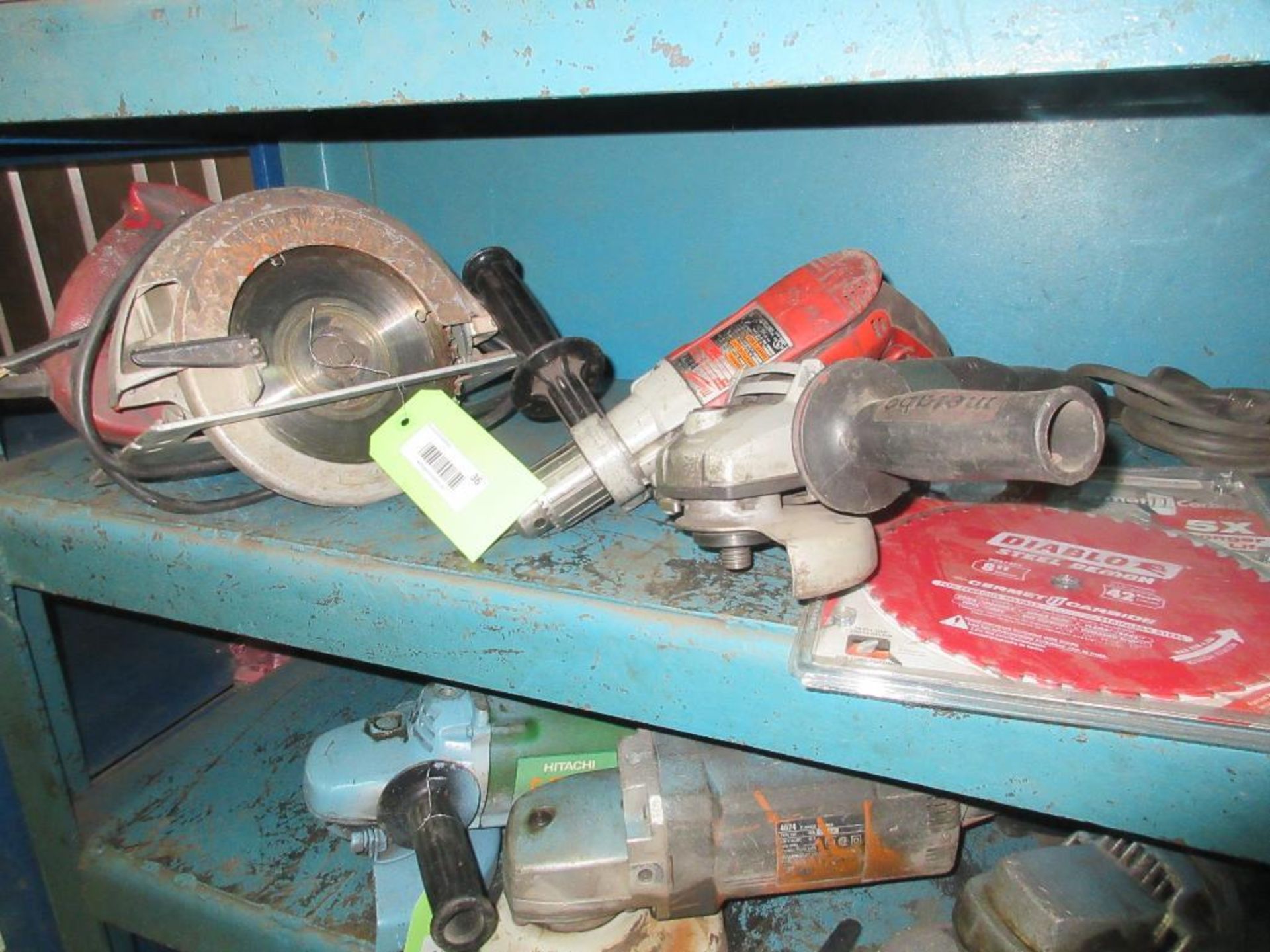 LOT OF POWER TOOLS INCL MASTER MECHANIC HEAVY DUTY 7 1/4" CIRCULAR SAW, METABO 4 1/2" ANGLE GRINDER,