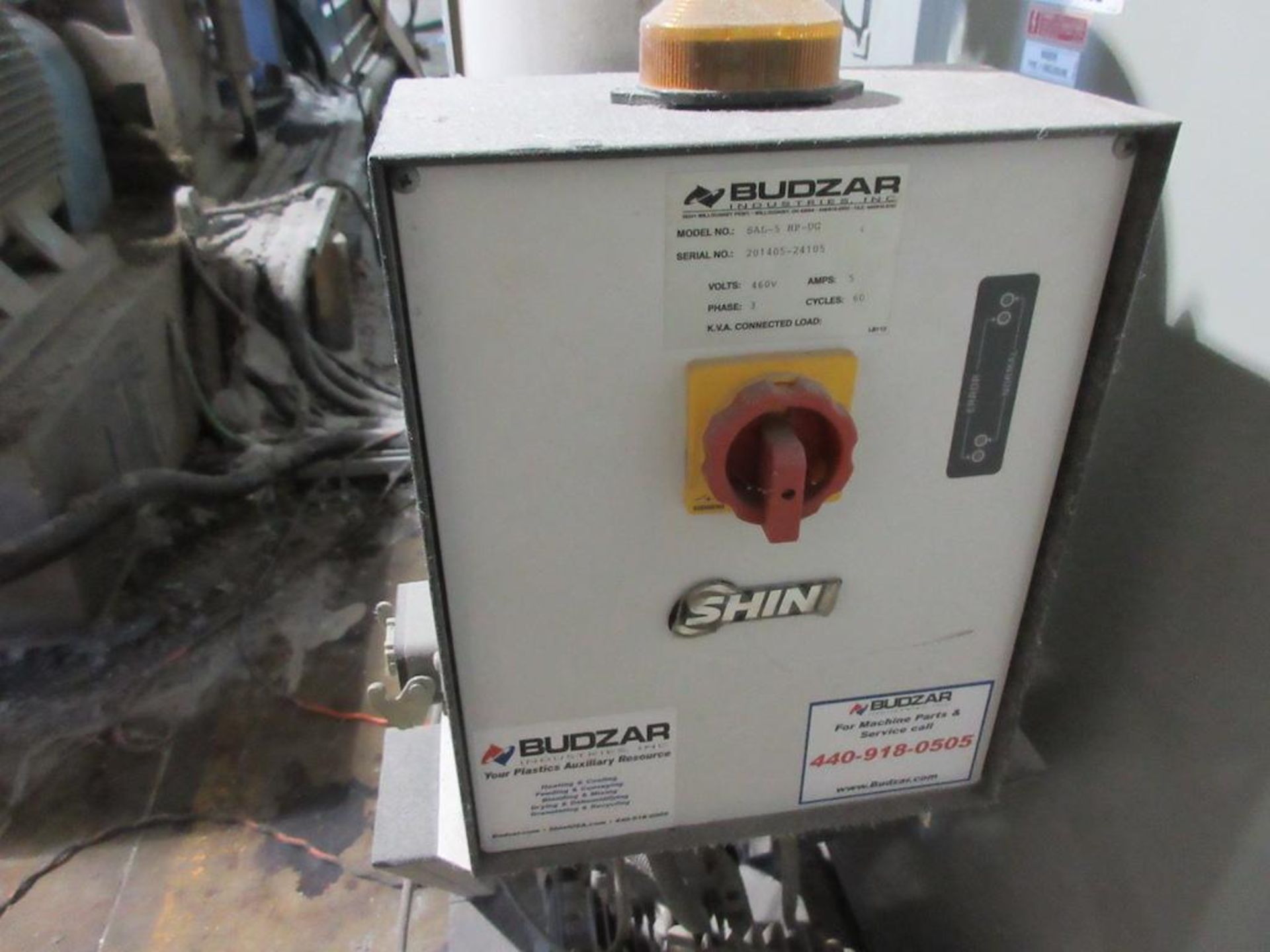 Shini Vacuum pump, Model SAL-5 HP-UP, 460V, sn 201405-24105, includes rolling tote and clear pipe wi - Image 2 of 6