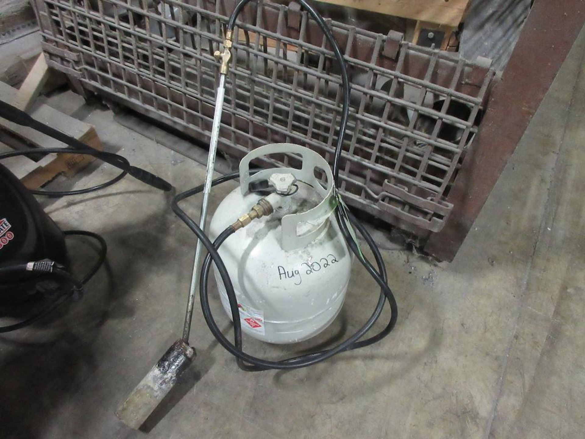 Small propane tank w pipe and torch head