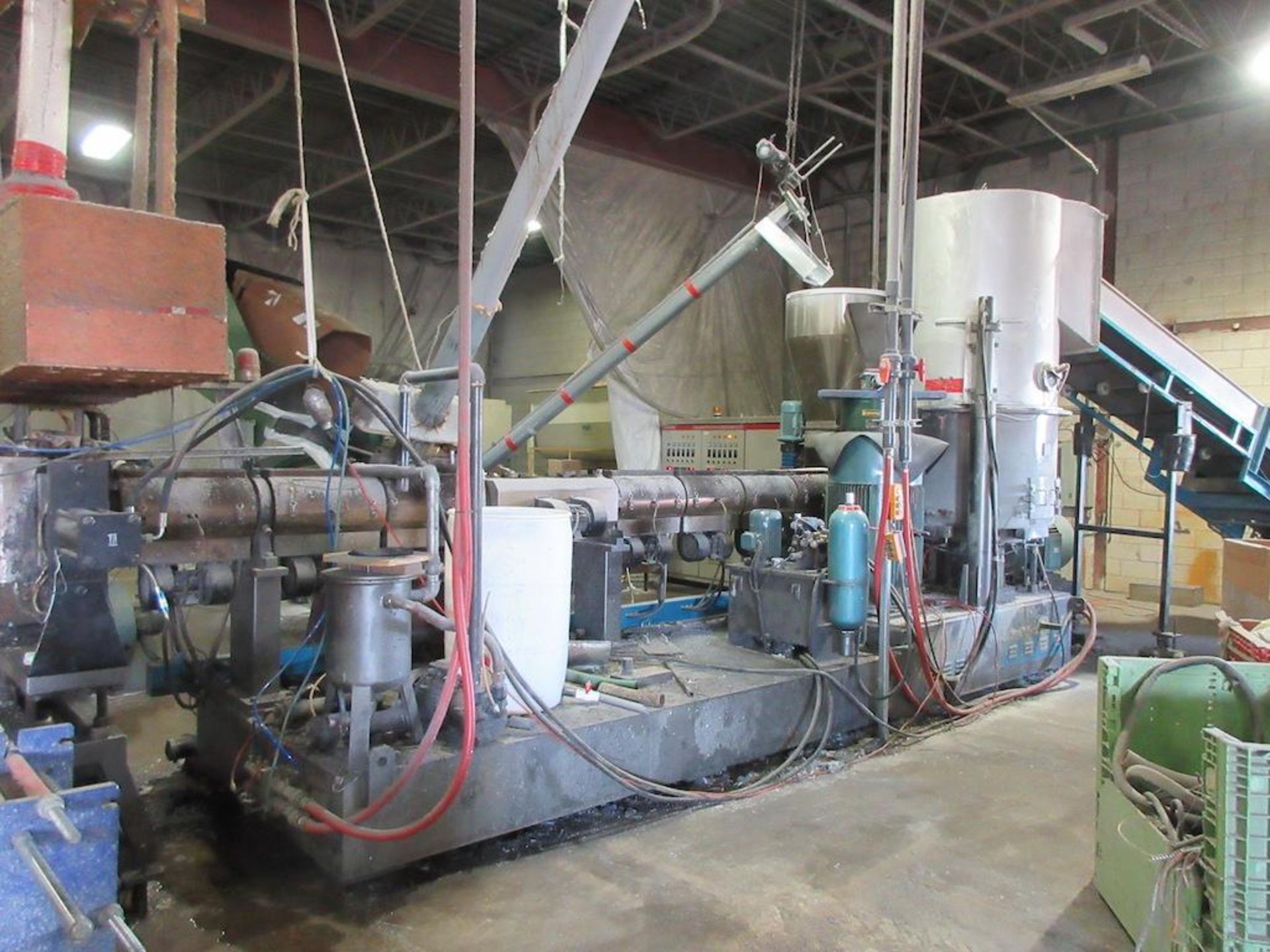 2012 Zhangjiagang Pelletizing Production line, Featuring: Extruder Model ML 130/42, L/D 42:1, screw - Image 2 of 32