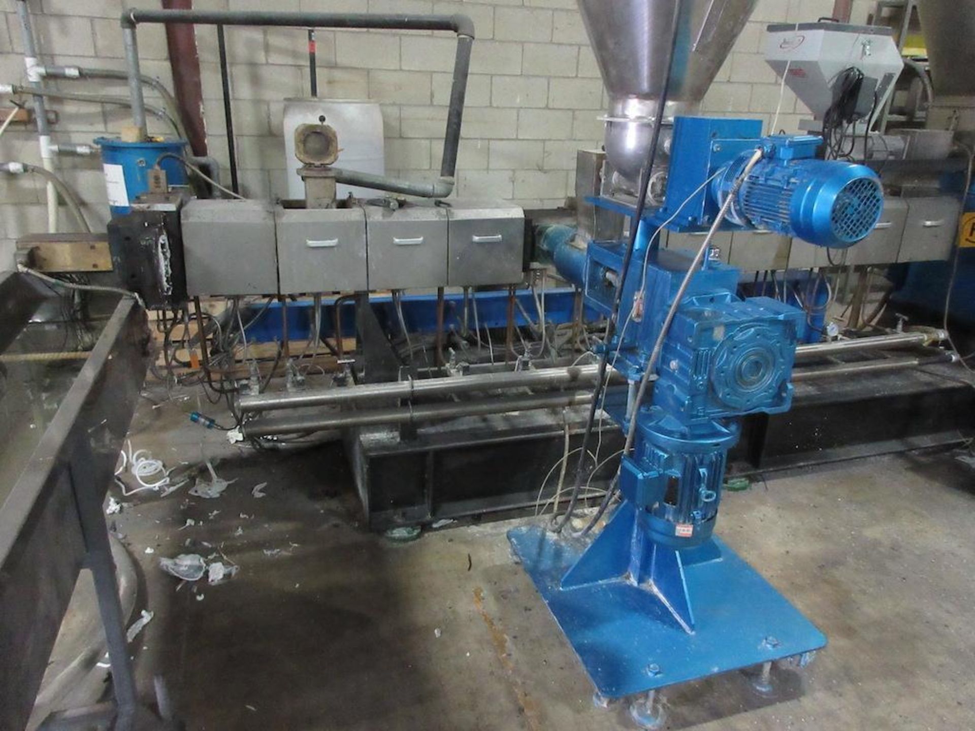 Twin screw extruder, control panel including cone hopper on top and 2021 Hamilton Blender Model VA4D - Image 8 of 16