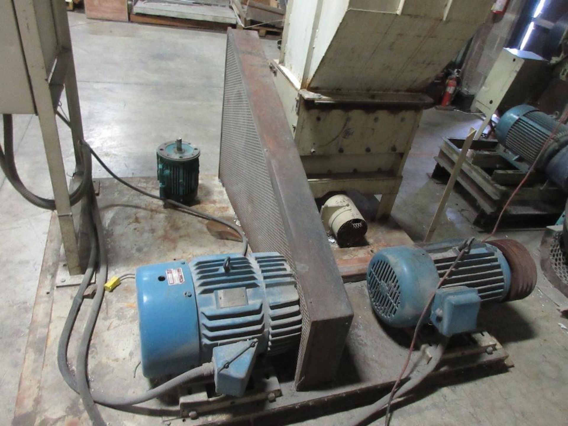 1984 Hydreclaim grinder, 30 HP, model 1225, sn 1780, skid mounted - Image 3 of 4