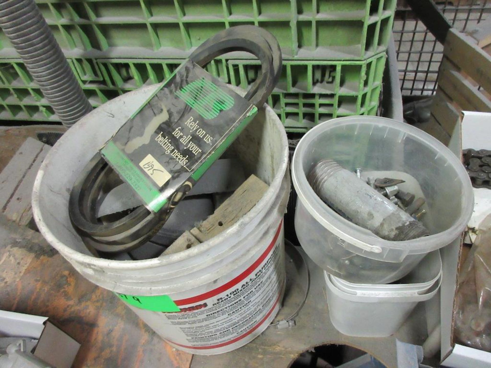 Toolbox with hardware contents, box w chain, 4 assorted buckets with hardware - Image 4 of 7