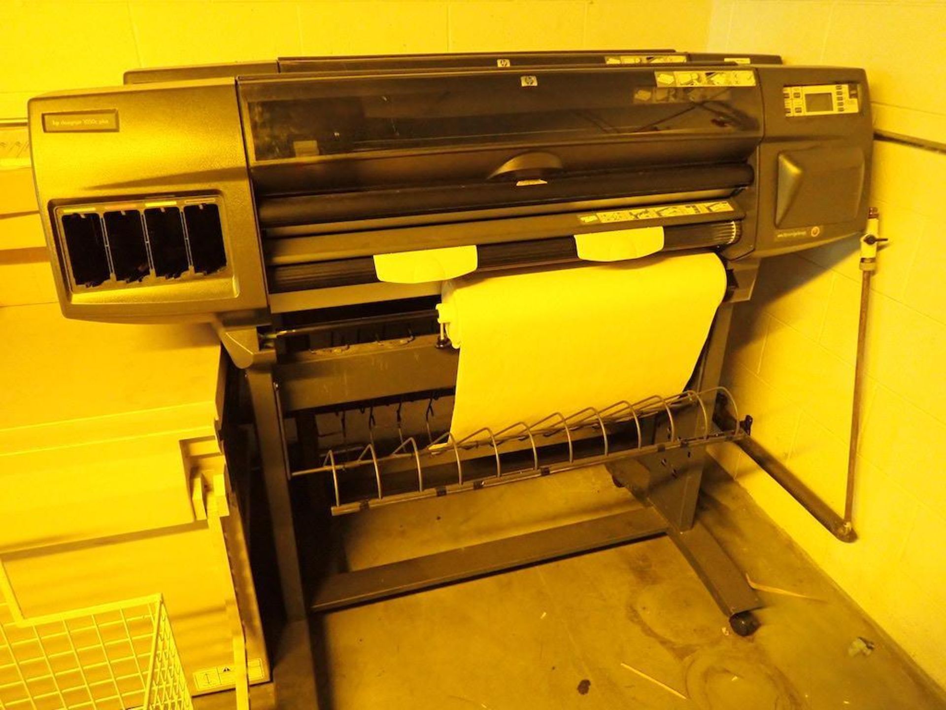 LOT HP DESIGN JET 1050C PLUS SPARE PLOTTERS