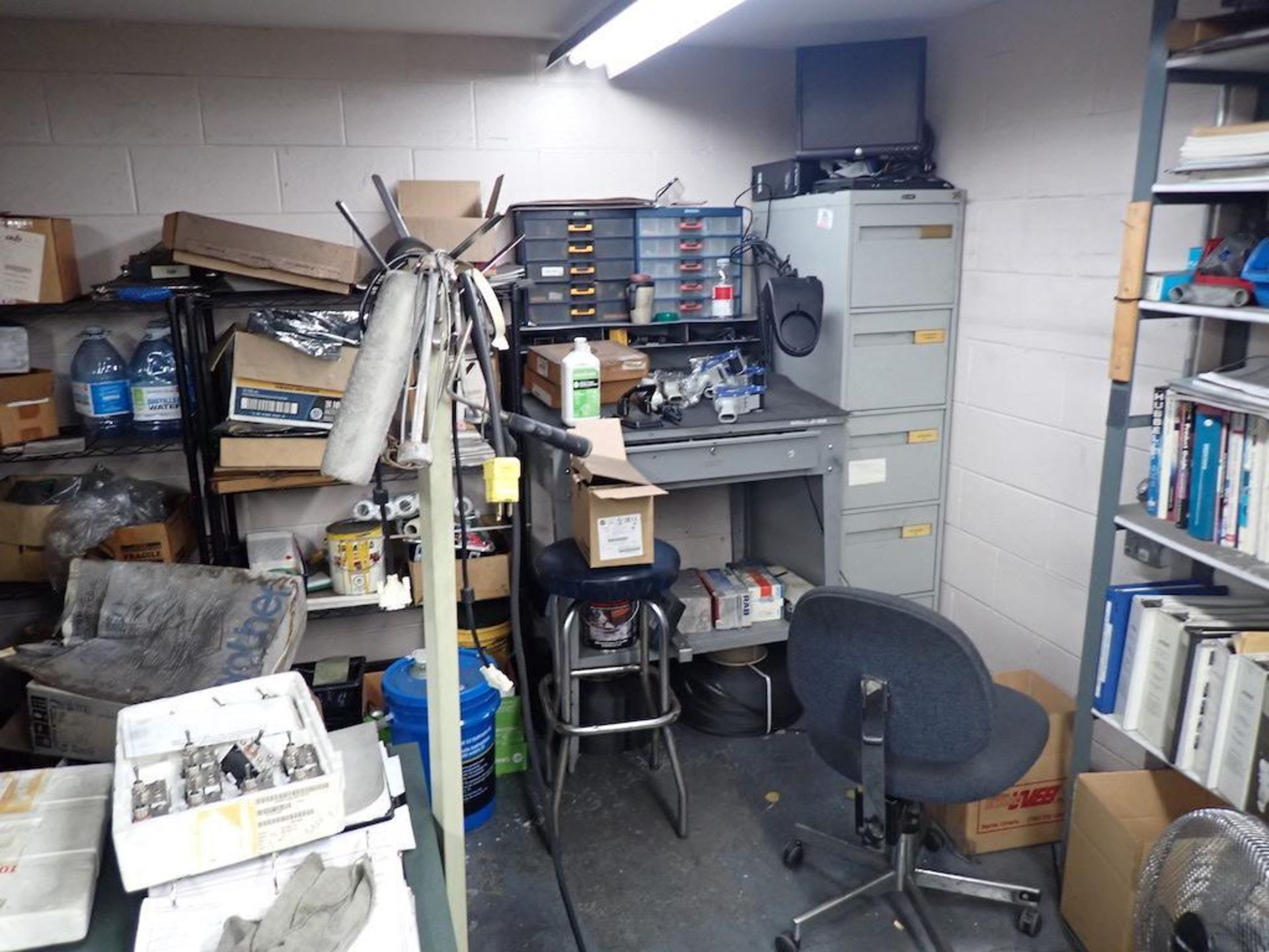PRODUCTION OFFICE CONTENTS: DESK, CABINETS, SHELVES, SHIPPING DESK, CHAIRTS, TONER, COMPONENTS, BOAR - Image 5 of 7