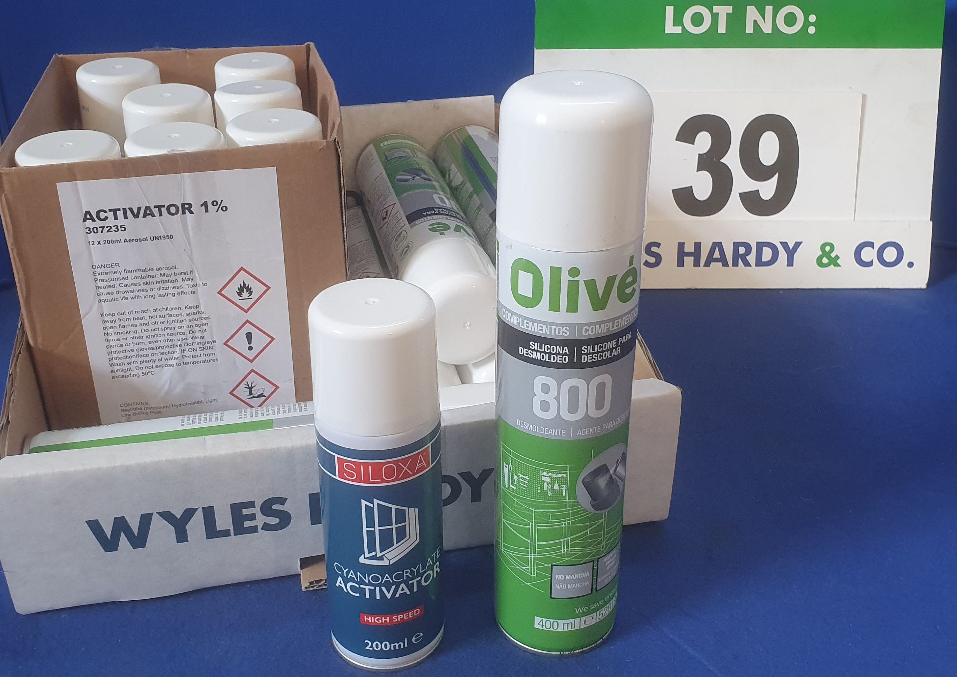 Six 400ml Aerosol Tins of OLIVE Silicone Spray and Eight 200ml Aerosol Tins of SILOXA