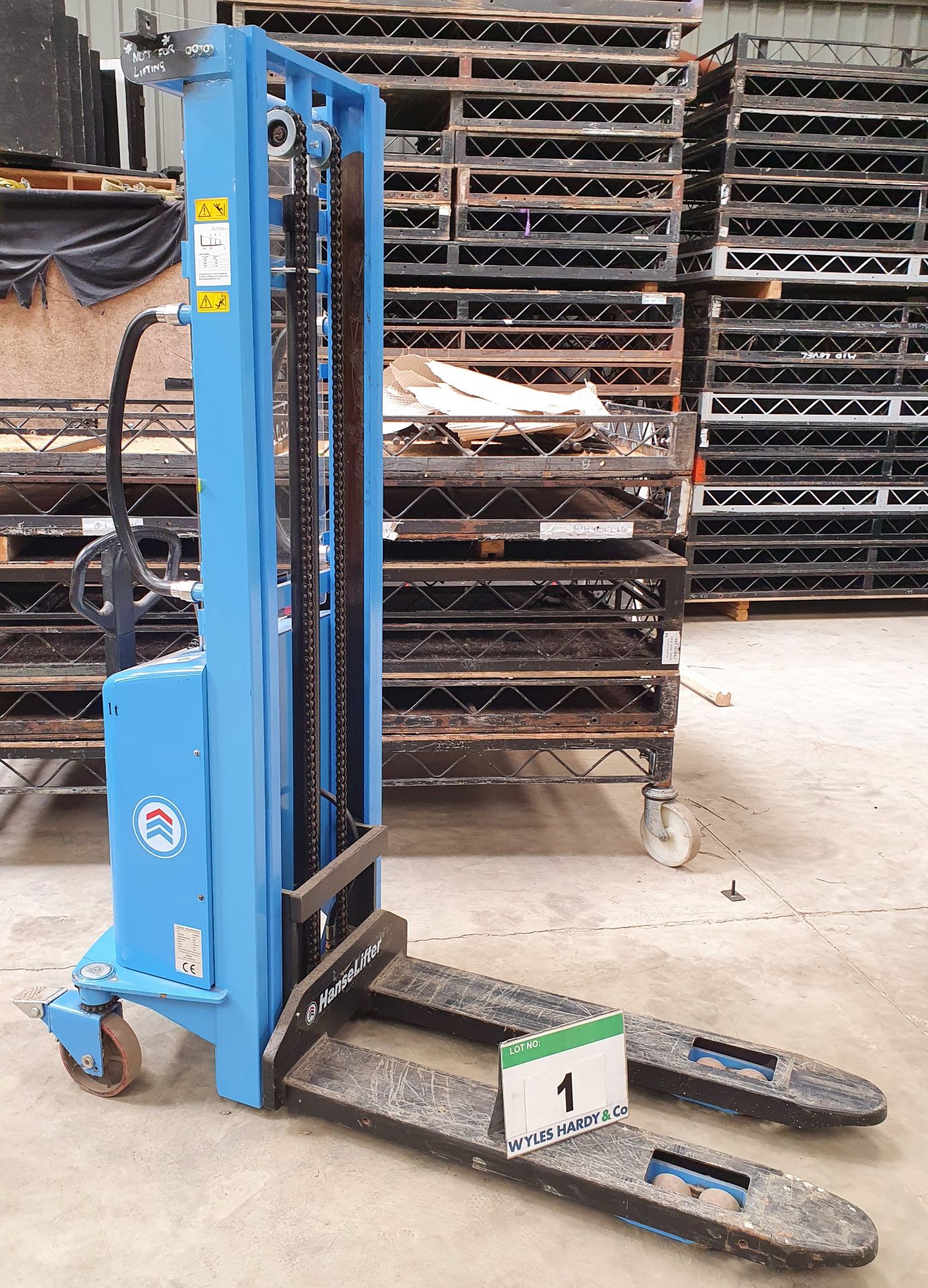 A HANSELIFTER Type E-SDJ1030-02 Battery Electric 1000Kg capacity Pedestrian Pallet Stacker, Serial