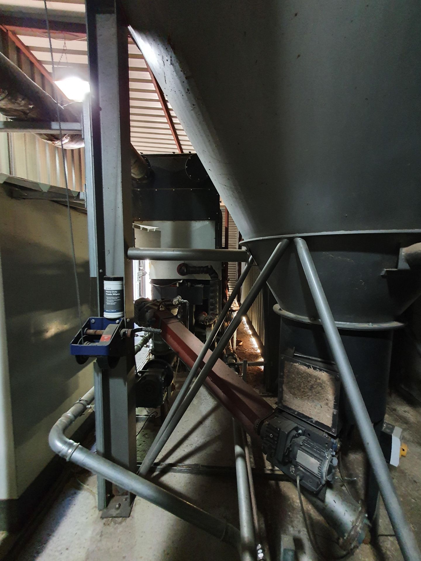 A WOOD WASTE TECHNOLOGY WW199 199kWBiomass Boiler System comprising Boiler Module, Hopper Fed In- - Image 5 of 5