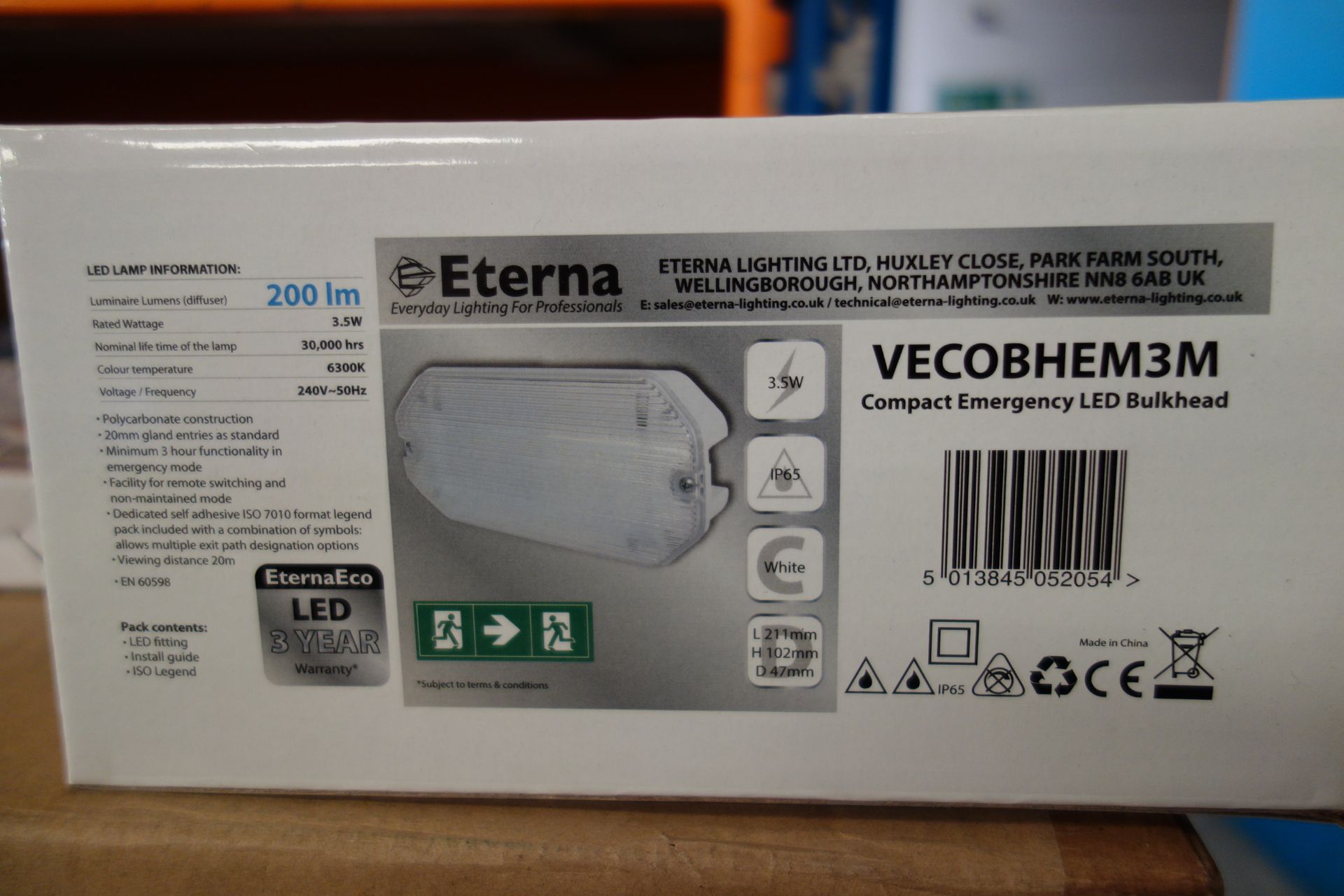 10x Eterna Vecobhem 3m 3.5w LED Compact Emergency Bulkheads. 6300k 200 Lumen Polycarbonate