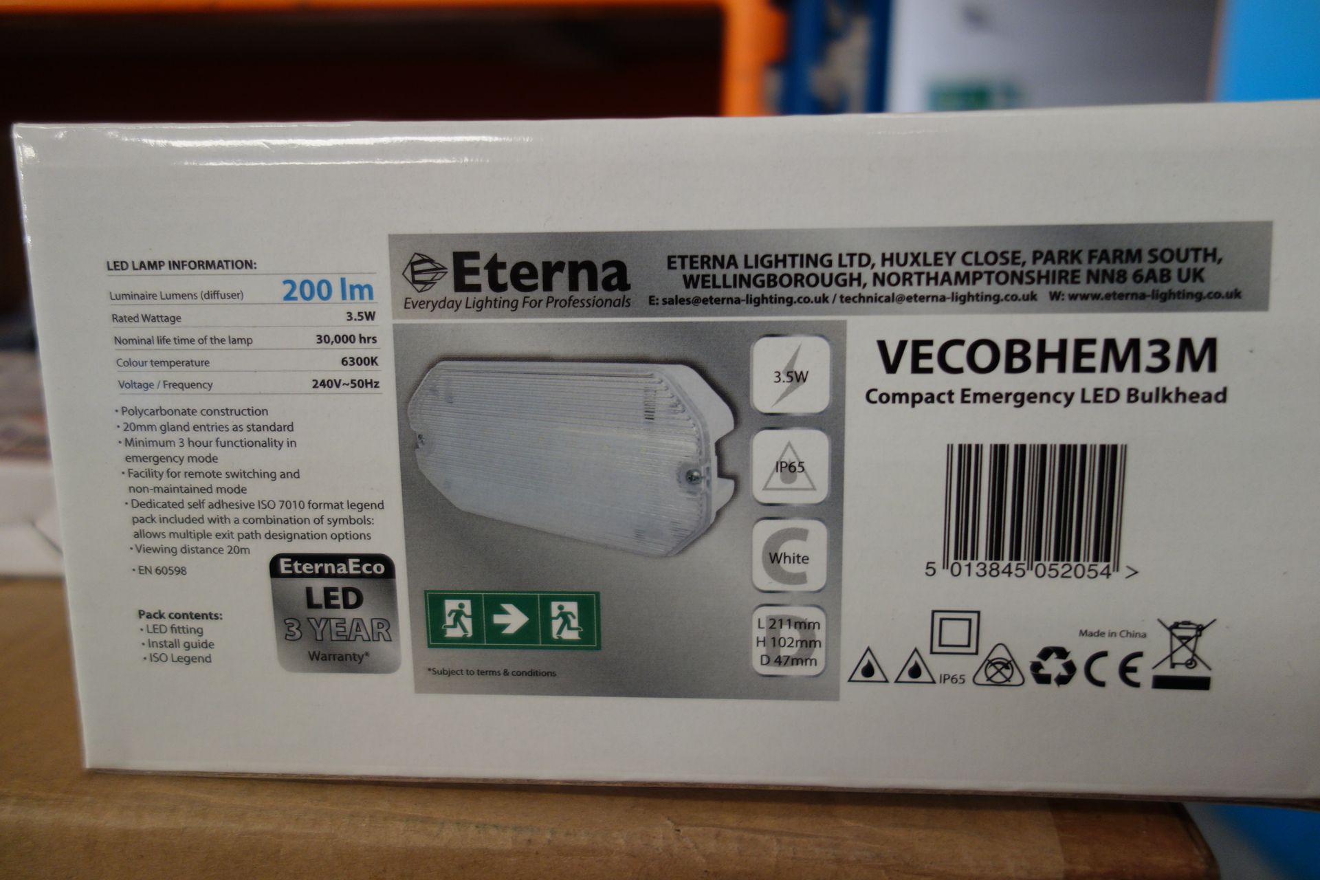 10x Eterna Vecobhem 3m 3.5w LED Compact Emergency Bulkheads. 6300k 200 Lumen Polycarbonate