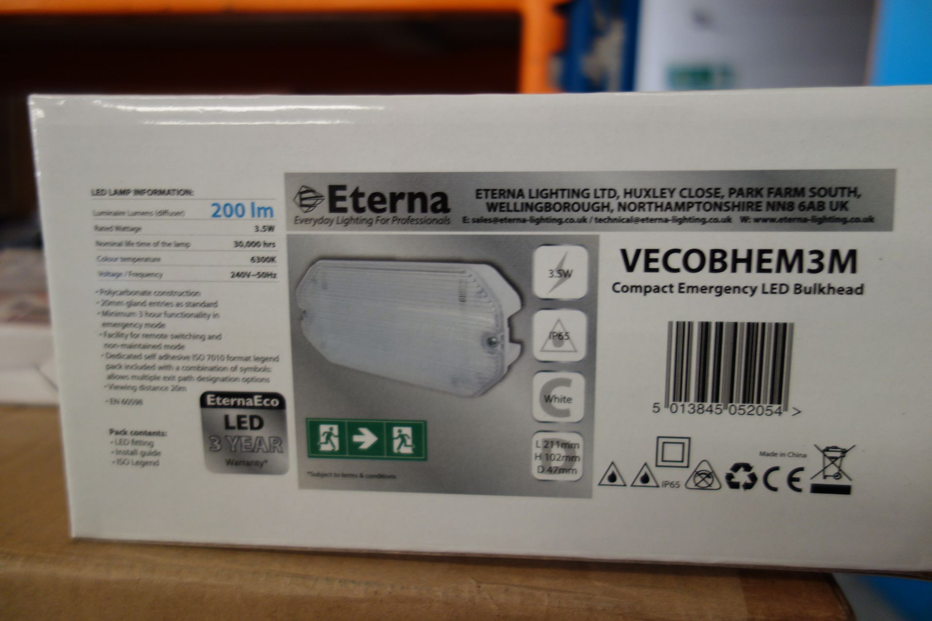 10x Eterna Vecobhem 3m 3.5w LED Compact Emergency Bulkheads. 6300k 200 Lumen Polycarbonate