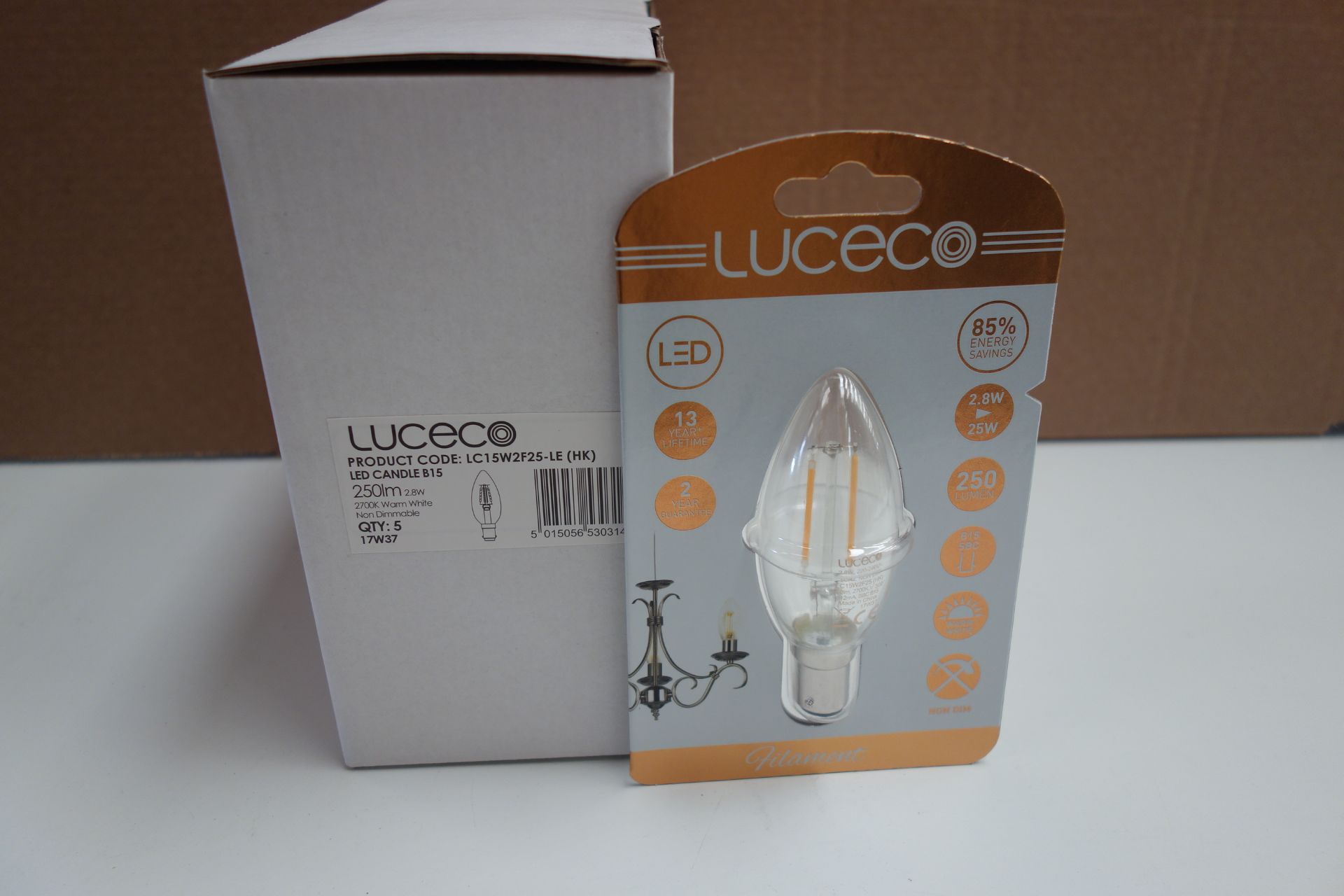 100 X LUCECO LC15W2F25 - LE (HK) 2-8W LED FILAMENT CANDLE LAMPS 250 Lumen SBC15 Fitting