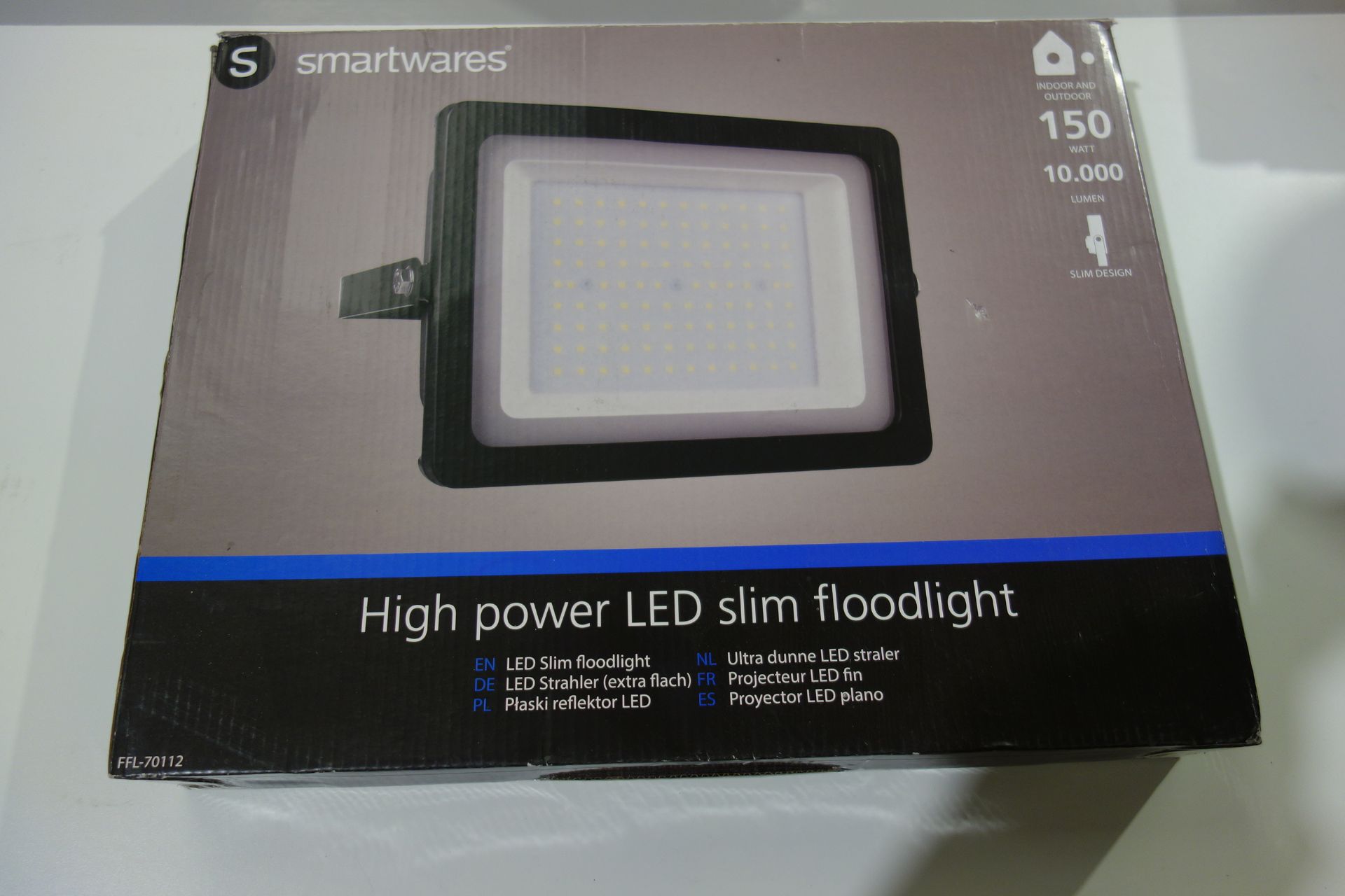2 x Smartware FFL -70112 150w LED High Power Floodlights 10,000 Lumen Black Finish