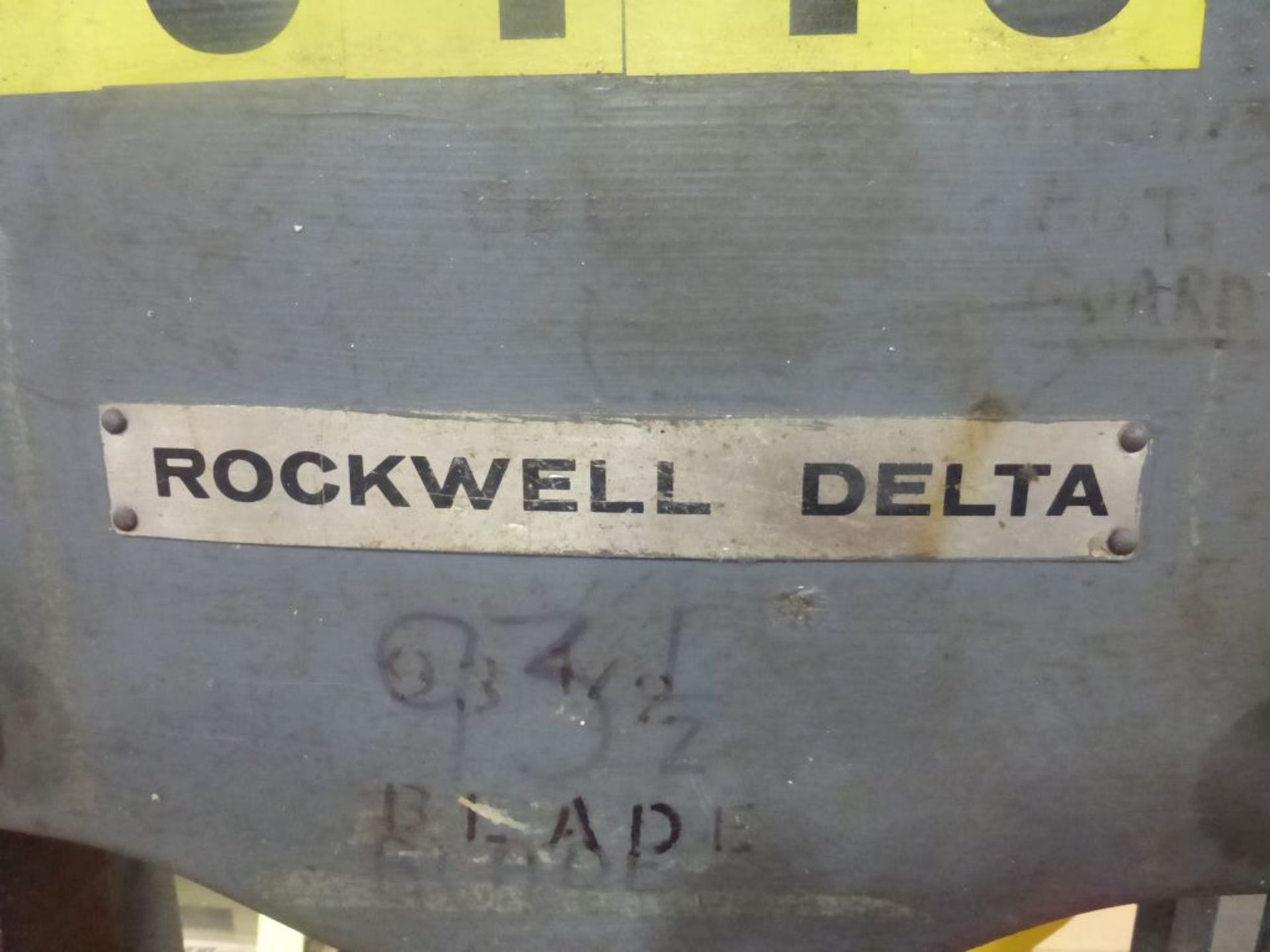 Rockwell Delta Vertical Band Saw | Cat No. 28-380; Tag: 229449 - Image 4 of 7
