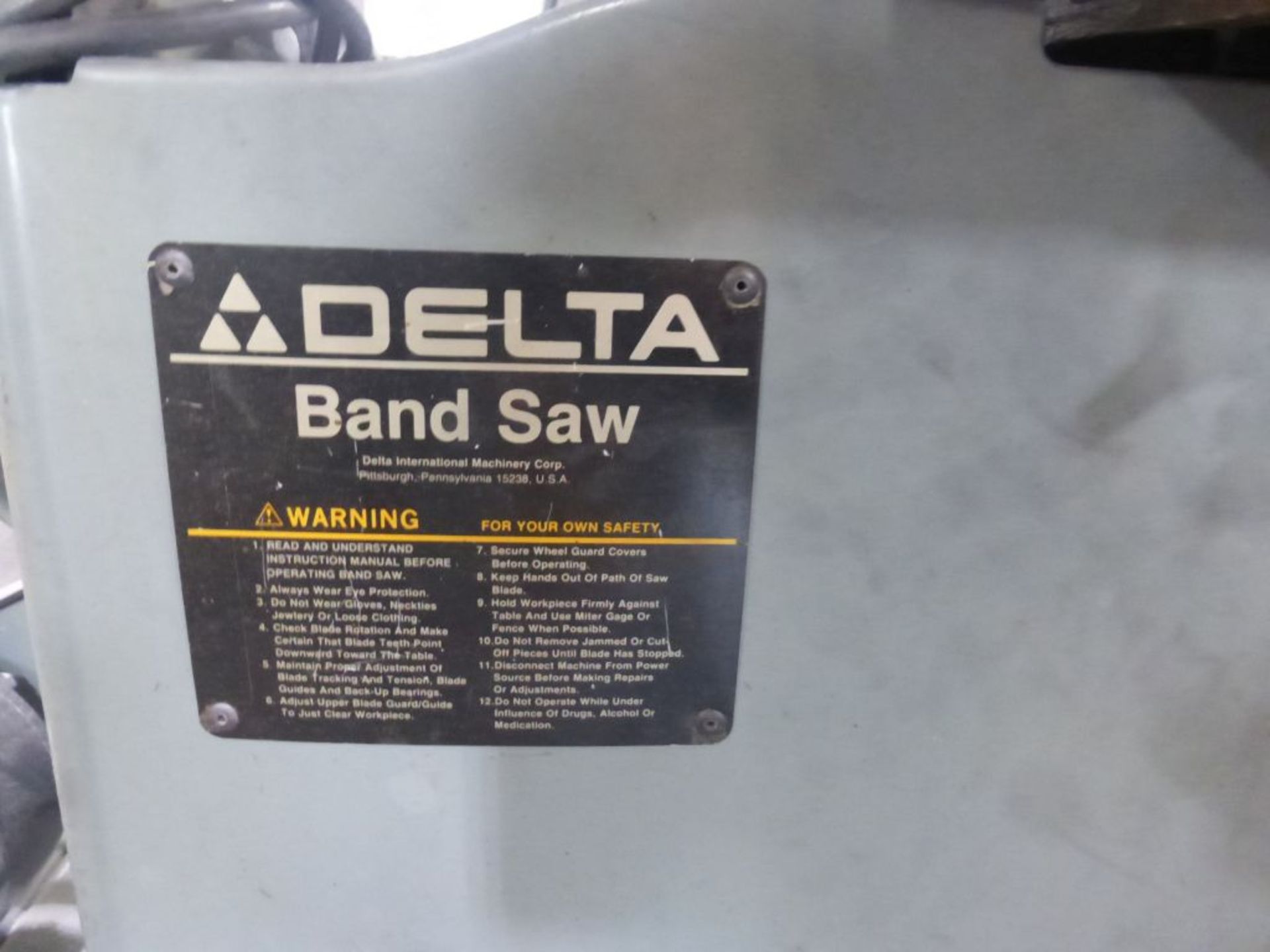 Delta Vertical Manual Corded Bandsaw | Model No. 28-245; Tag: 229817 - Image 4 of 5