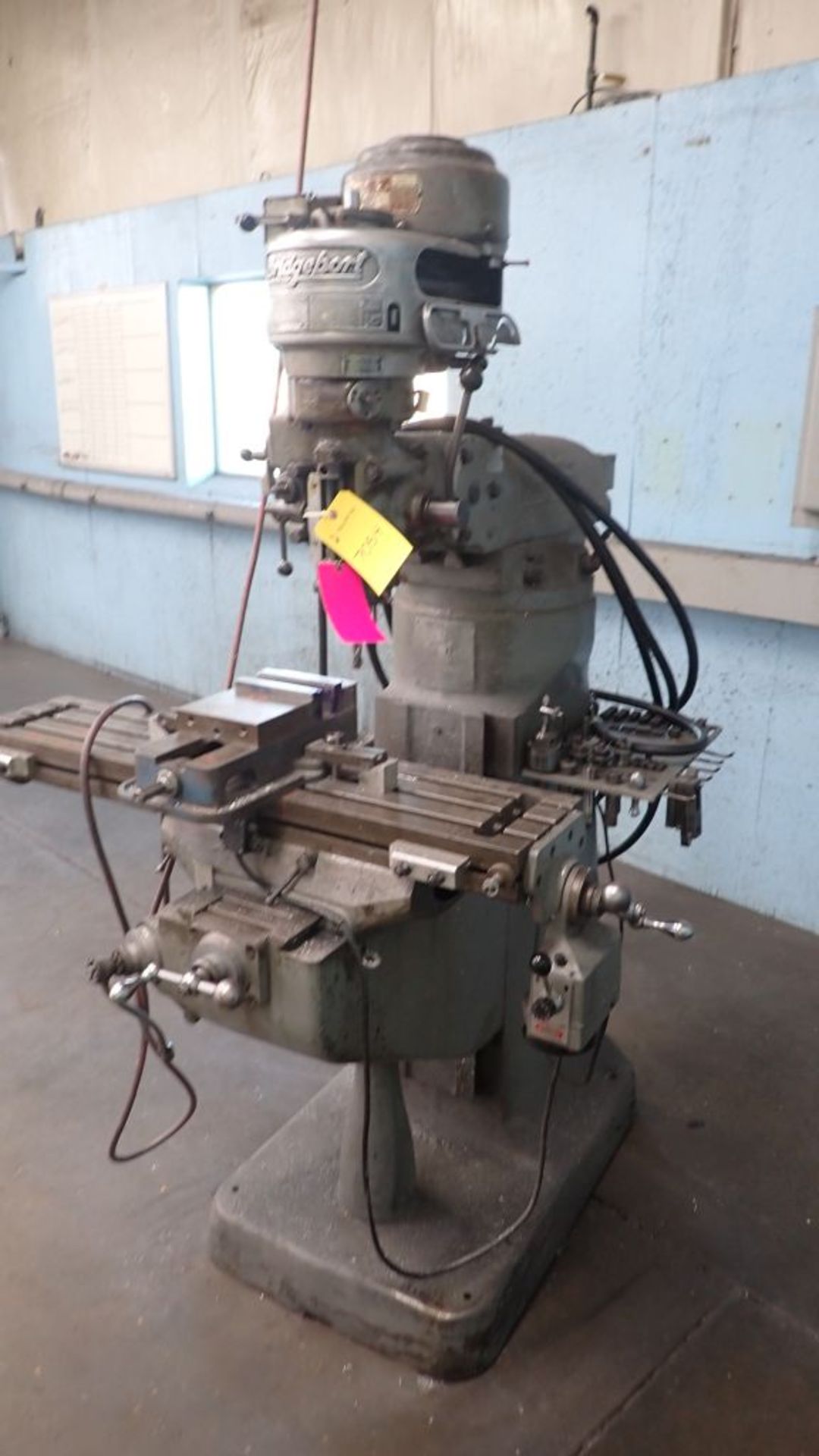 Bridgeport Vertical Mill | 9" x 42" Table; Servo Table Feed; J-Head; Tag: 227054 - Image 3 of 3