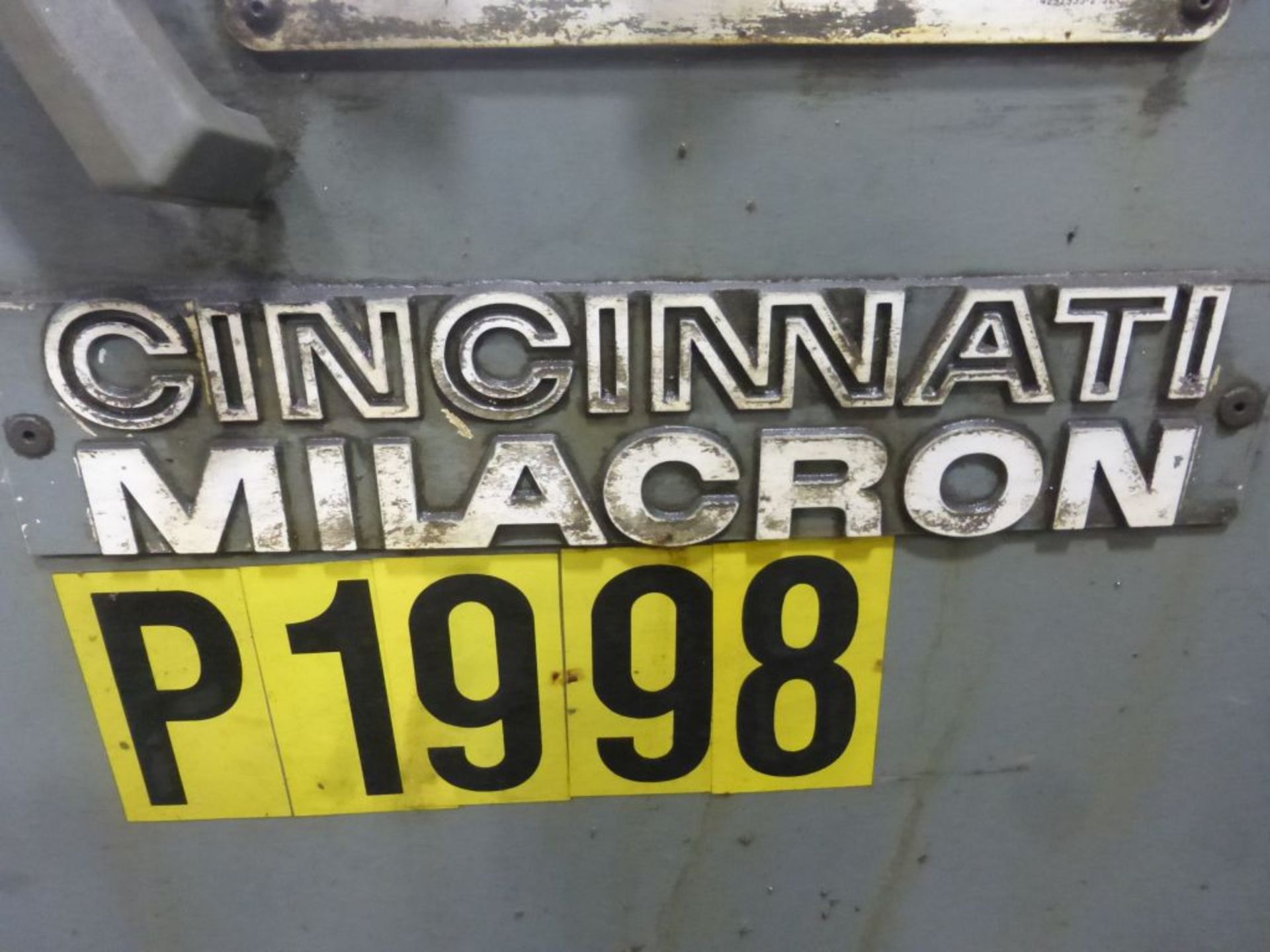 Cincinnati Milacron Machine | Tag: 229682 - Image 8 of 9