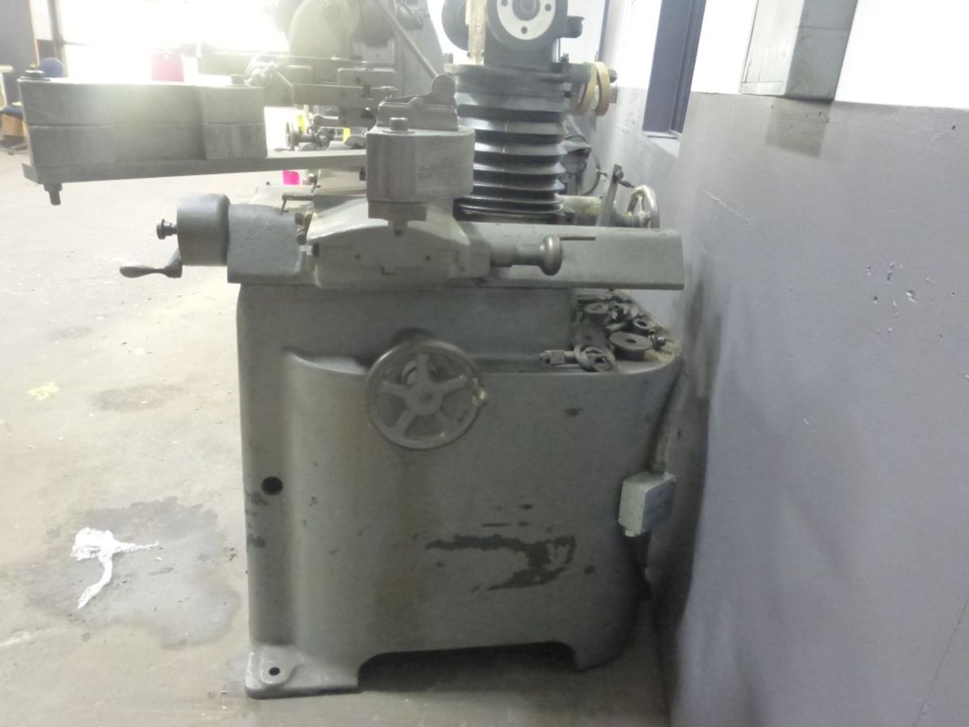 Cincinnati Milling Machine | Serial No. PG 4935; Style: 46110; Type: PA; 394 HP; 220V; 3425 RPM; - Image 2 of 8