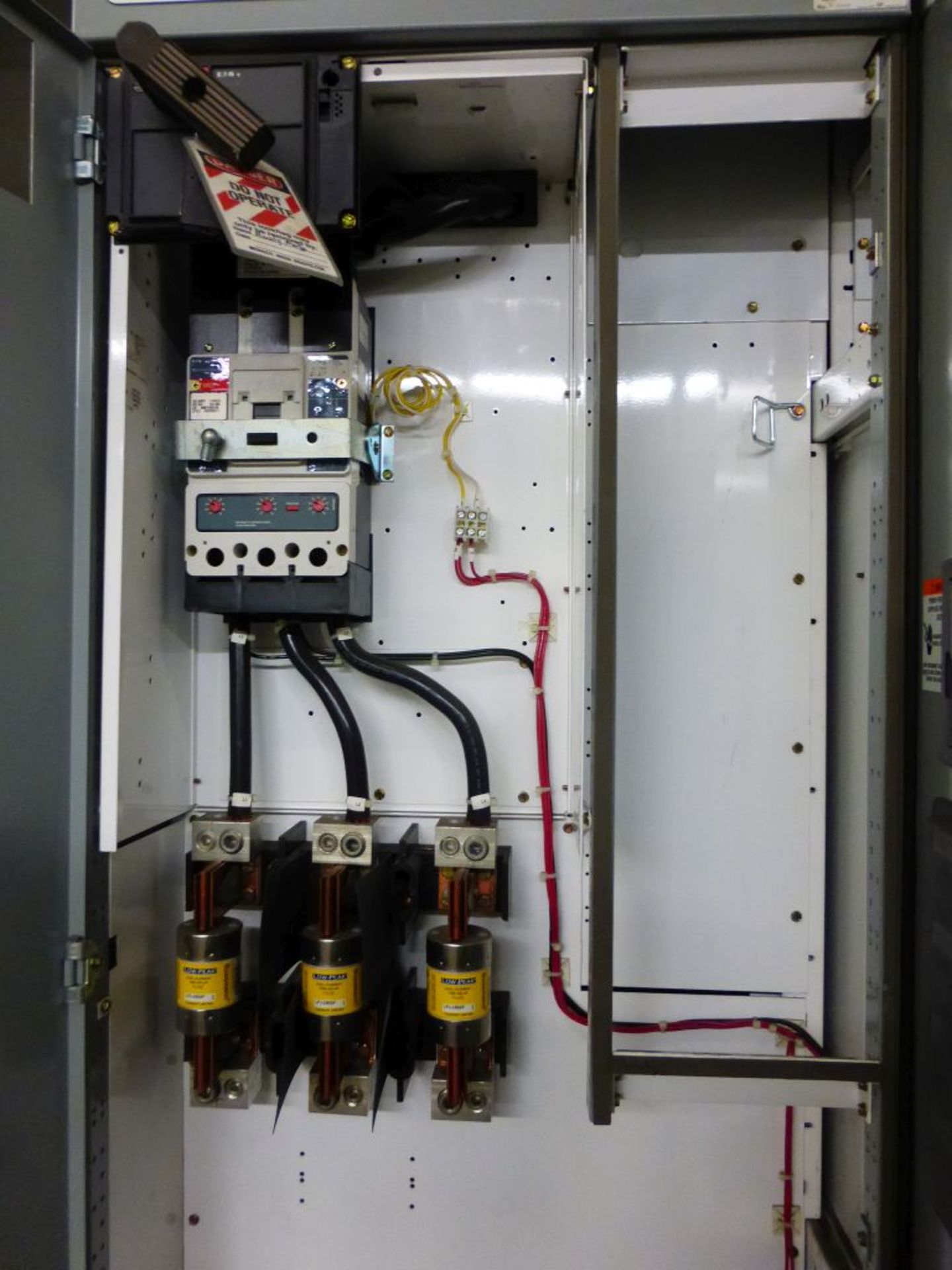 2006 Eaton Cutler Hammer Intelligent Tech MCC - Removed from Service January 2022 | 9-Verticals; - Image 7 of 77