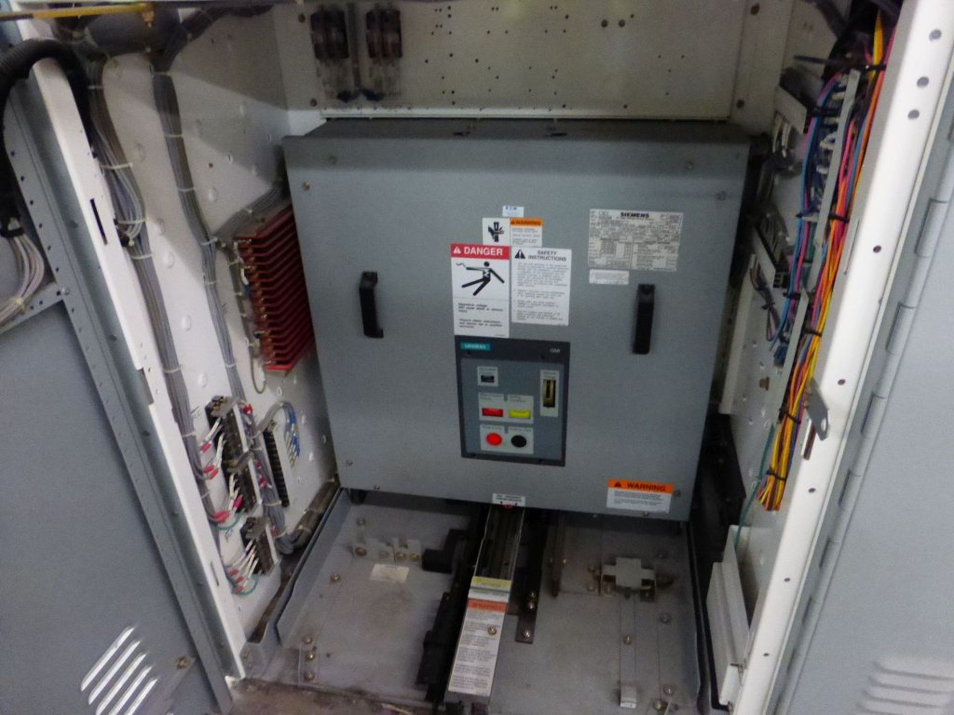 Siemens Switchgear - Removed from Service January 2022 | 6-Verticals; Includes: (9) AC High - Image 7 of 30