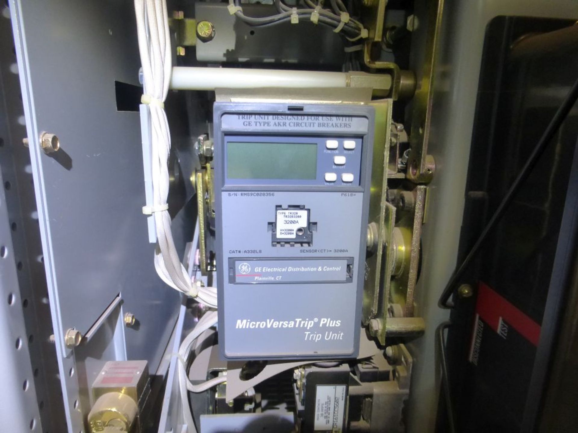 GE AKD-8 Switchgear - Removed from Service January 2022 | Includes: (6) GE Low Voltage Power Circuit - Image 18 of 18