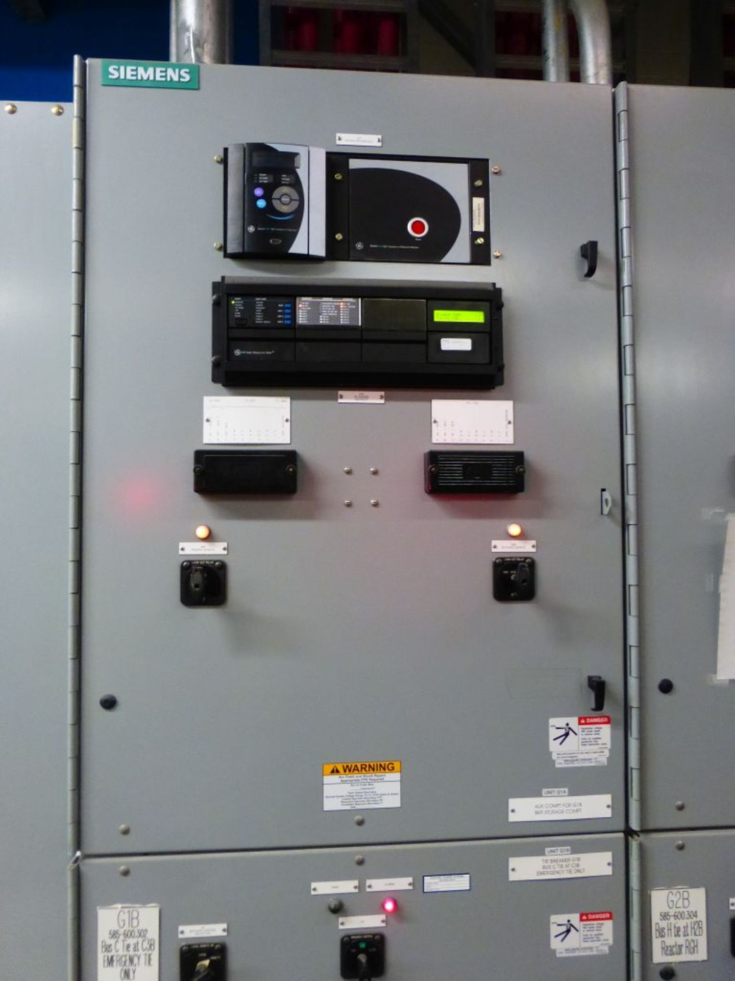 Siemens Switchgear - Removed from Service January 2022 | 6-Verticals; Includes: (9) AC High - Image 3 of 30